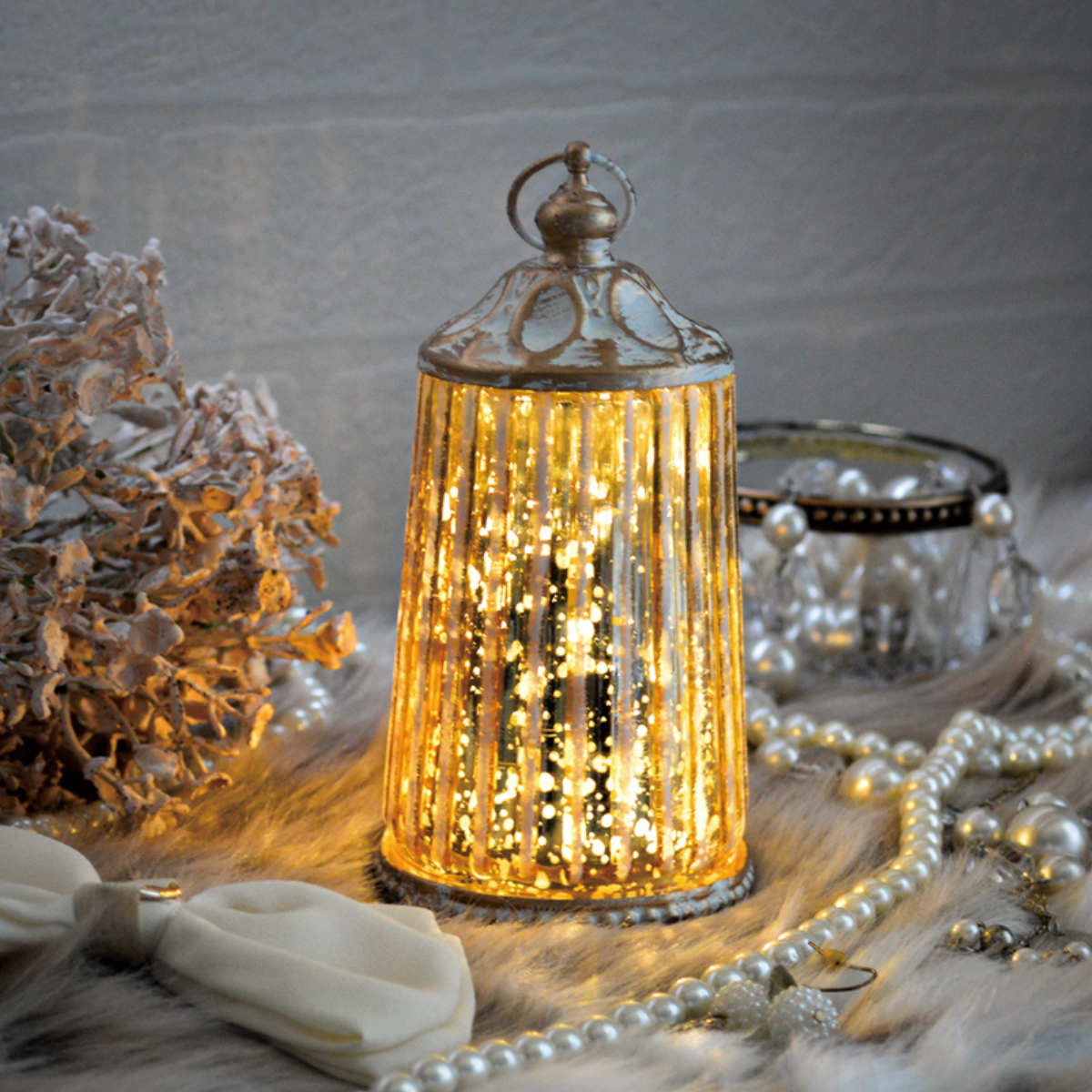 テーブルライト ビジュー レユール LEDランタン ( 間接照明 卓上 テーブルランプ 卓上ライト LED ランタン 電池式 インテリア 高級感 寝室 リビング 読書灯 授乳灯 常夜灯 おしゃれ ホリデーシーズン クリスマス )