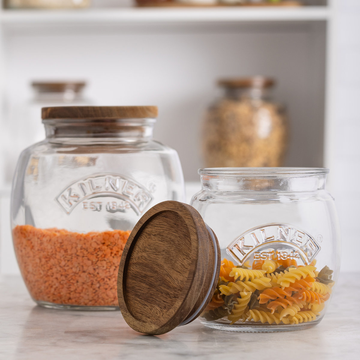 保存瓶 KILNER 木蓋 850ml Universal Jar Acacia Wooden Lid ( キルナー ガラス 木製フタ 食洗機対応 密閉容器 ガラスジャー キャニスター ガラス保存瓶 お菓子 グラノーラ ピクルス 調味料 小物入れ おしゃれ )