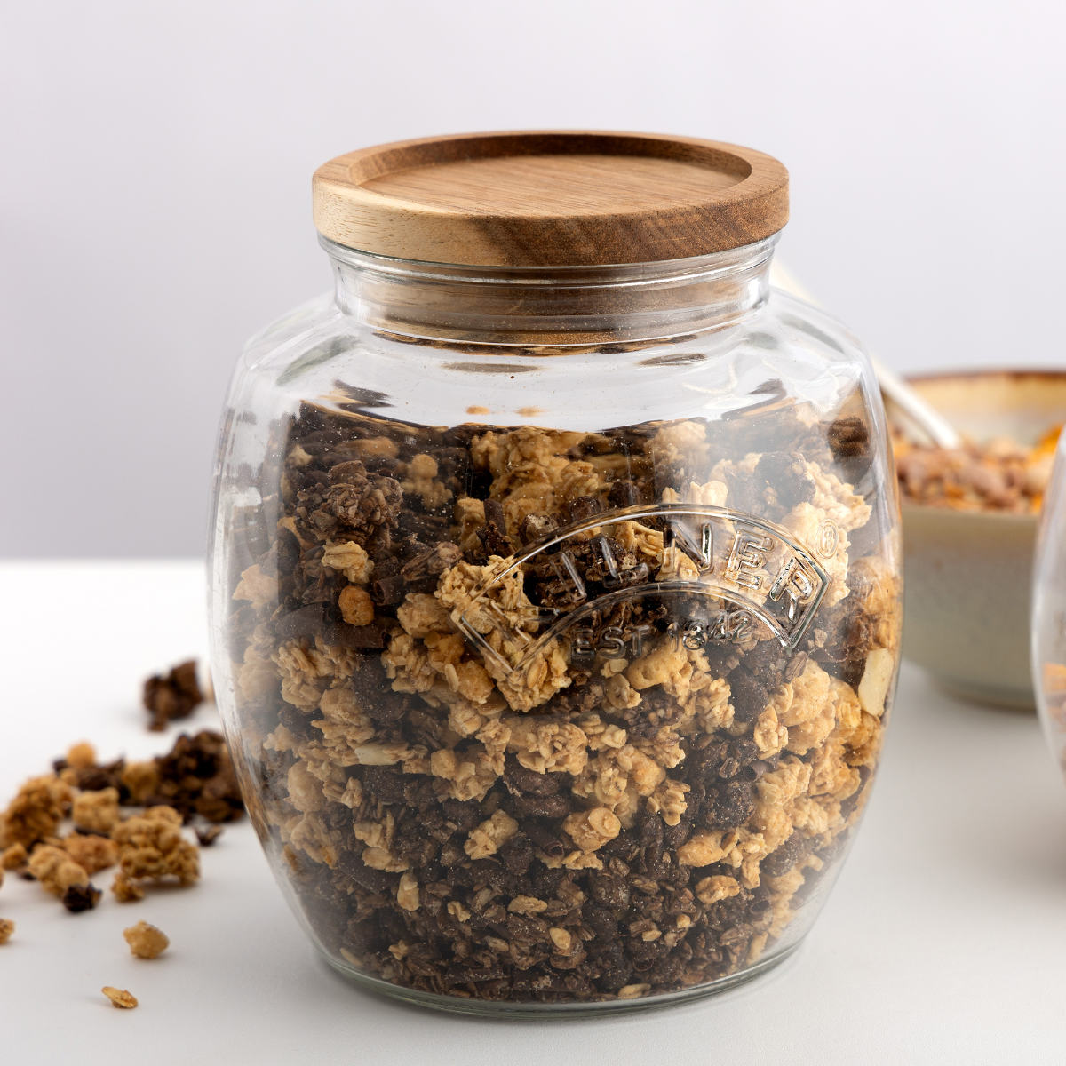 保存瓶 KILNER 木蓋 2L Universal Jar Acacia Wooden Lid ( キルナー ガラス 木製フタ 食洗機対応 密閉容器 ガラスジャー キャニスター ガラス保存瓶 お菓子 グラノーラ お米 小物入れ 2000ml おしゃれ )