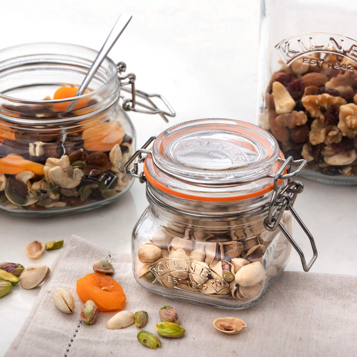 保存瓶 KILNER 250ml Clip Top Square Jar ( キルナー ガラス瓶 ガラス保存瓶 ガラス 密閉 食洗機対応 保存 瓶 食品 クリップトップスクエアジャー パッキン付き ガラス容器 四角 ジャム 調味料 紅茶 コーヒー )