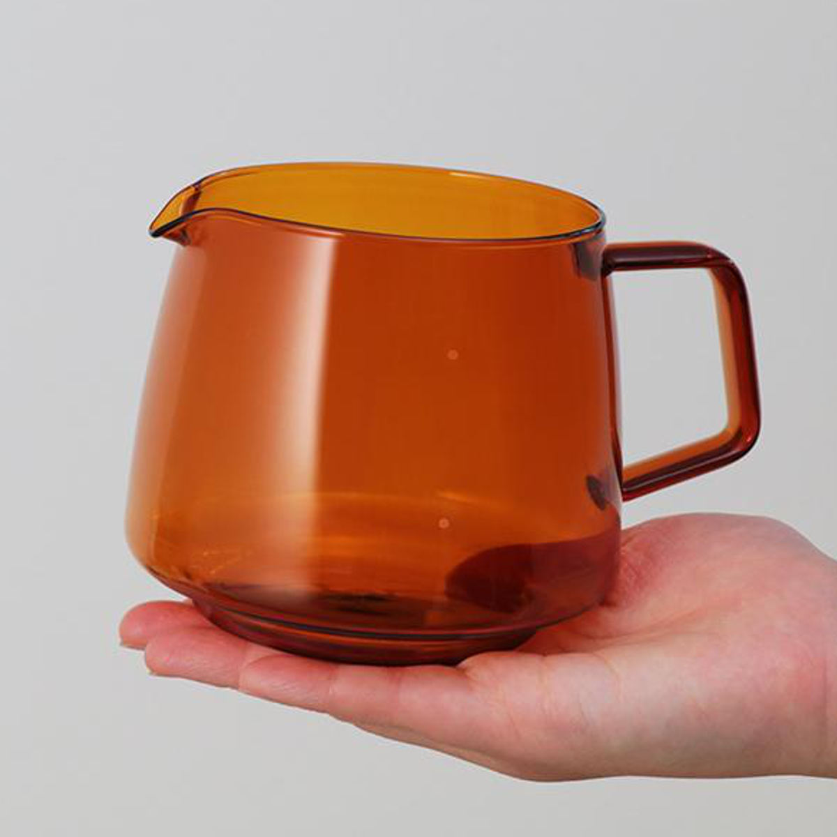 KINTO キントー SEPIA ジャグ 4cups ( 600ml アンバー 耐熱ガラス ポット 食器 ガラス製 食洗機対応 電子レンジ対応 コーヒーサーバー 4杯分 スタッキング サーバー コーヒー ピッチャー 水差し ガラス おしゃれ かわいい )