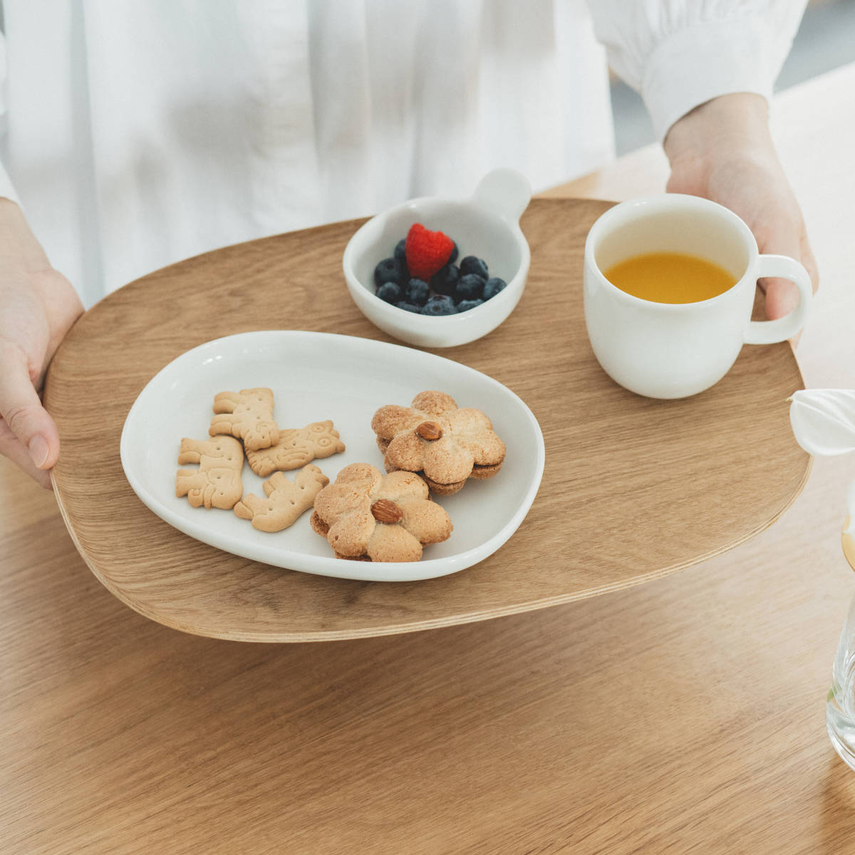 KINTO キントー NEST 8pcs セット ( 電子レンジ対応 食洗機対応 離乳食 子供 キッズ 磁器製 ボウル プレート マグ マグカップ スプーン フォーク トレイ トレー おしゃれ ) 【ブルー】 ブルー