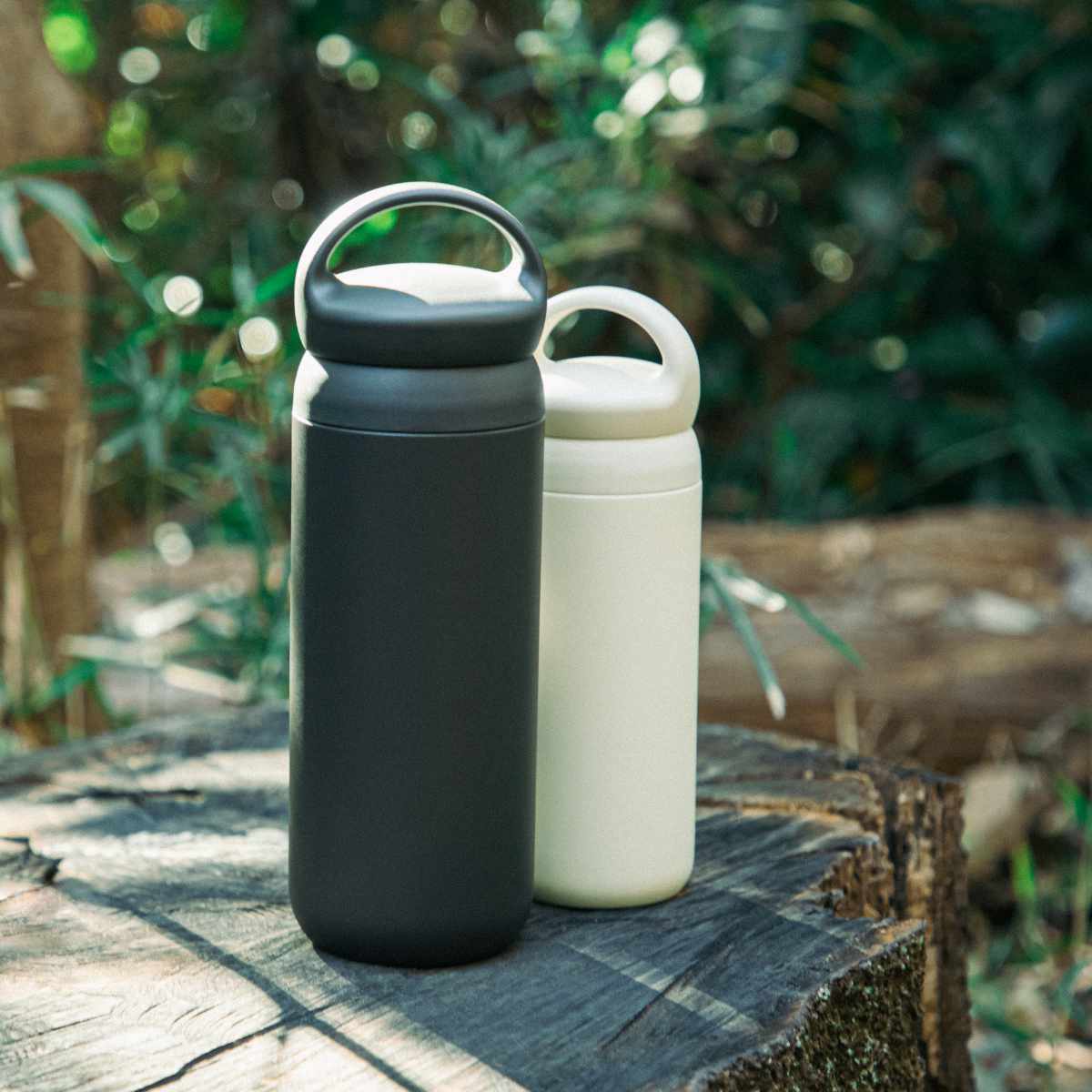 KINTO キントー デイオフタンブラー 900ml ( ステンレス 水筒 タンブラー 保温 保冷 取っ手付き ステンレス製 ステンレスボトル ボトル スリムボトル ダイレクトボトル ダイレクト 真空二重構造 直飲み ) 【ホワイト】 ホワイト