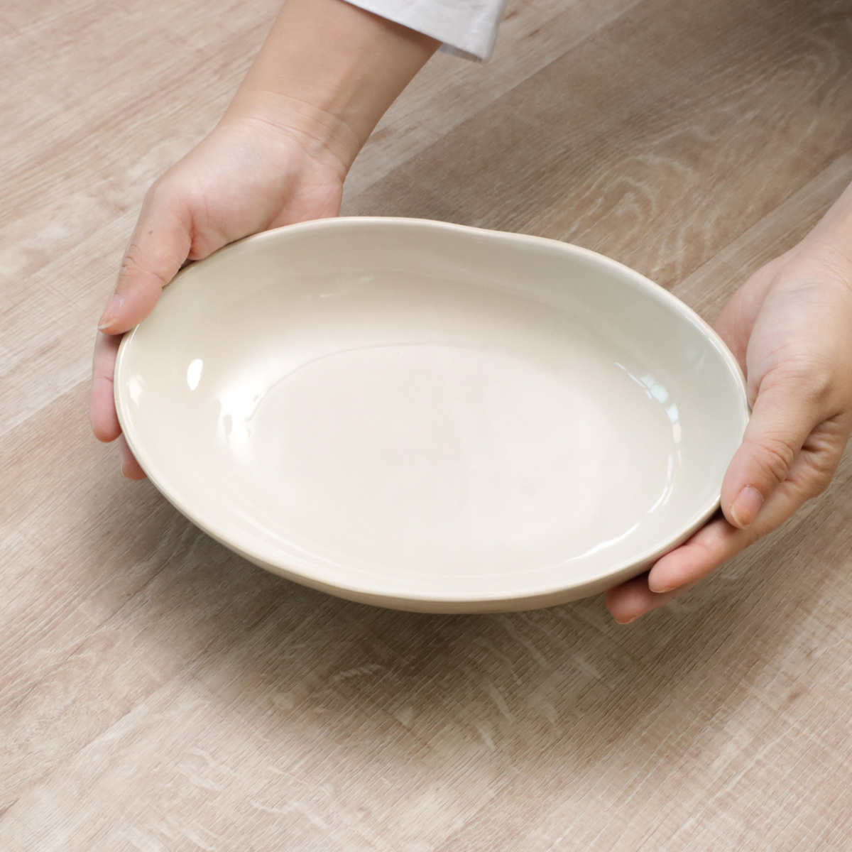 KINTO キントー ほっくり カレー皿 240mm 同色3枚セット ( プレート 24cm ほっくり ストーンウェア 食洗機対応 電子レンジ対応 皿 中皿 楕円 オーバル皿 カレー皿 パスタ皿 深皿 メイン料理 カレー パスタ メイン おしゃれ ) 【ホワイト】 ホワイト