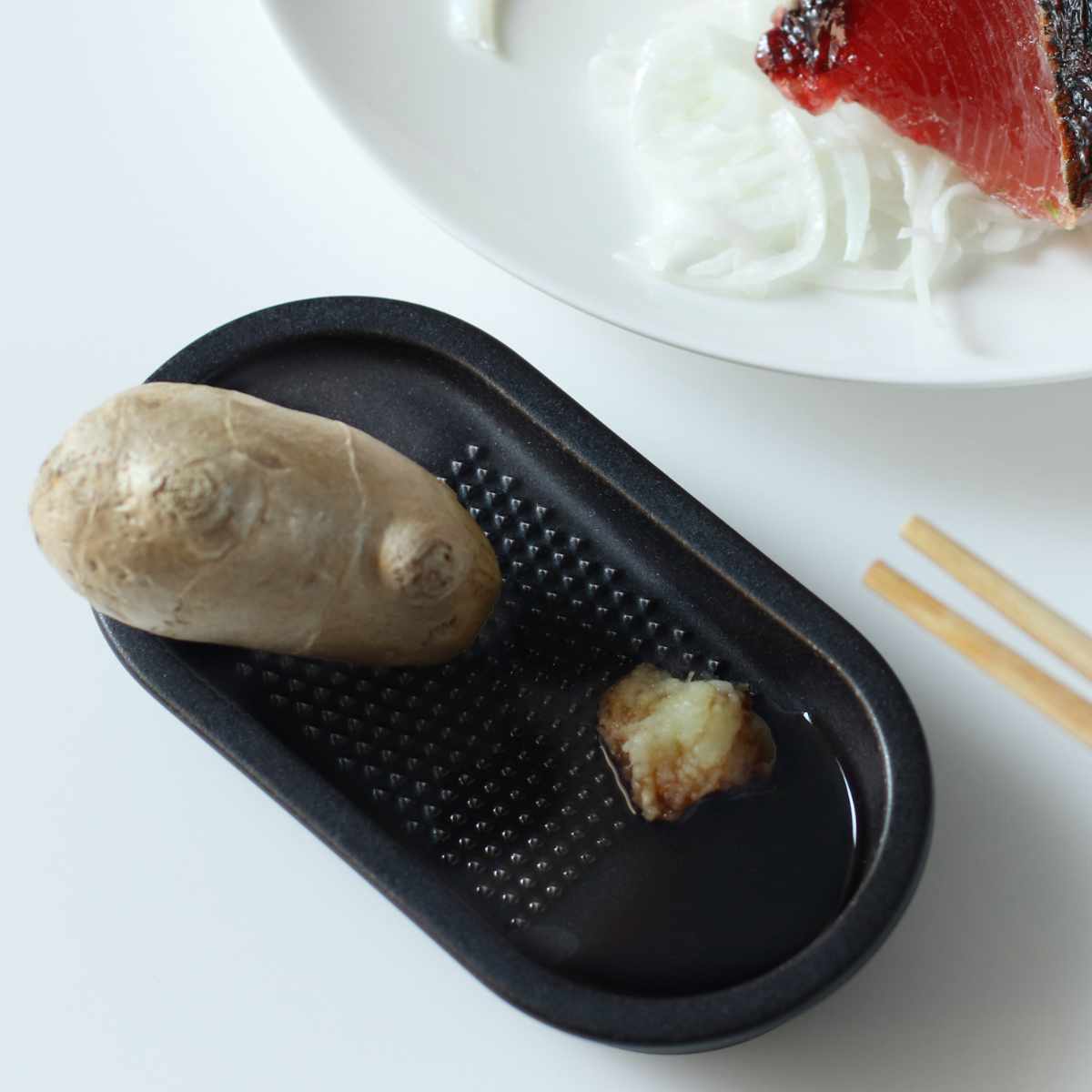 KINTO キントー TAKU ショウガおろし ( しょうがおろし おろし生姜 しょうが キッチンツール キッチン用品 キッチン小物 調理小物 調理器具 食洗機対応 電子レンジ対応 下ごしらえ用品 ) 【ブラック】 ブラック