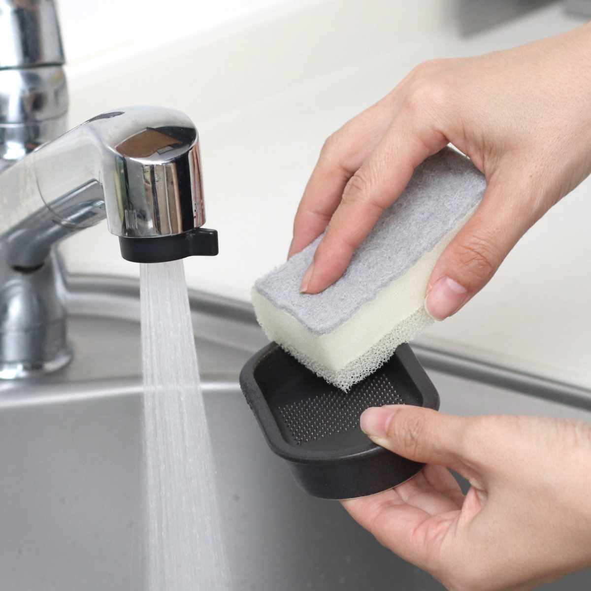 KINTO キントー TAKU ショウガおろし ( しょうがおろし おろし生姜 しょうが キッチンツール キッチン用品 キッチン小物 調理小物 調理器具 食洗機対応 電子レンジ対応 下ごしらえ用品 ) 【ブラック】 ブラック