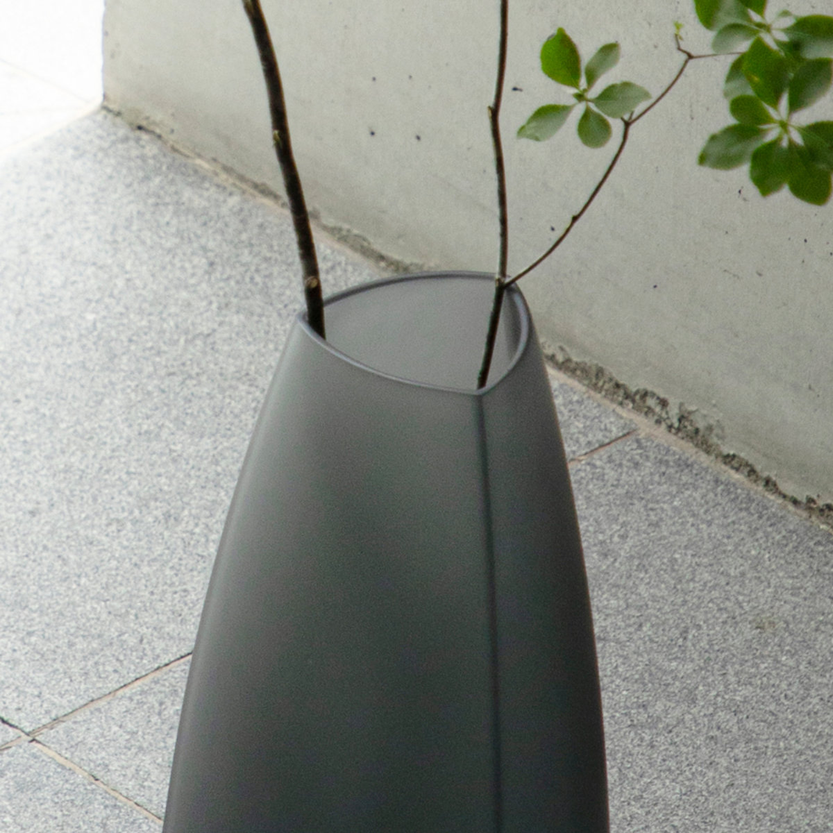 KINTO キントー TRE ベース 115×200mm ( 花瓶 フラワーベース 花びん 花器 おしゃれ 花 花入れ 生花 花束 ドライフラワー グリーン インテリア 植物 玄関 デスク ) 【ホワイト】 ホワイト