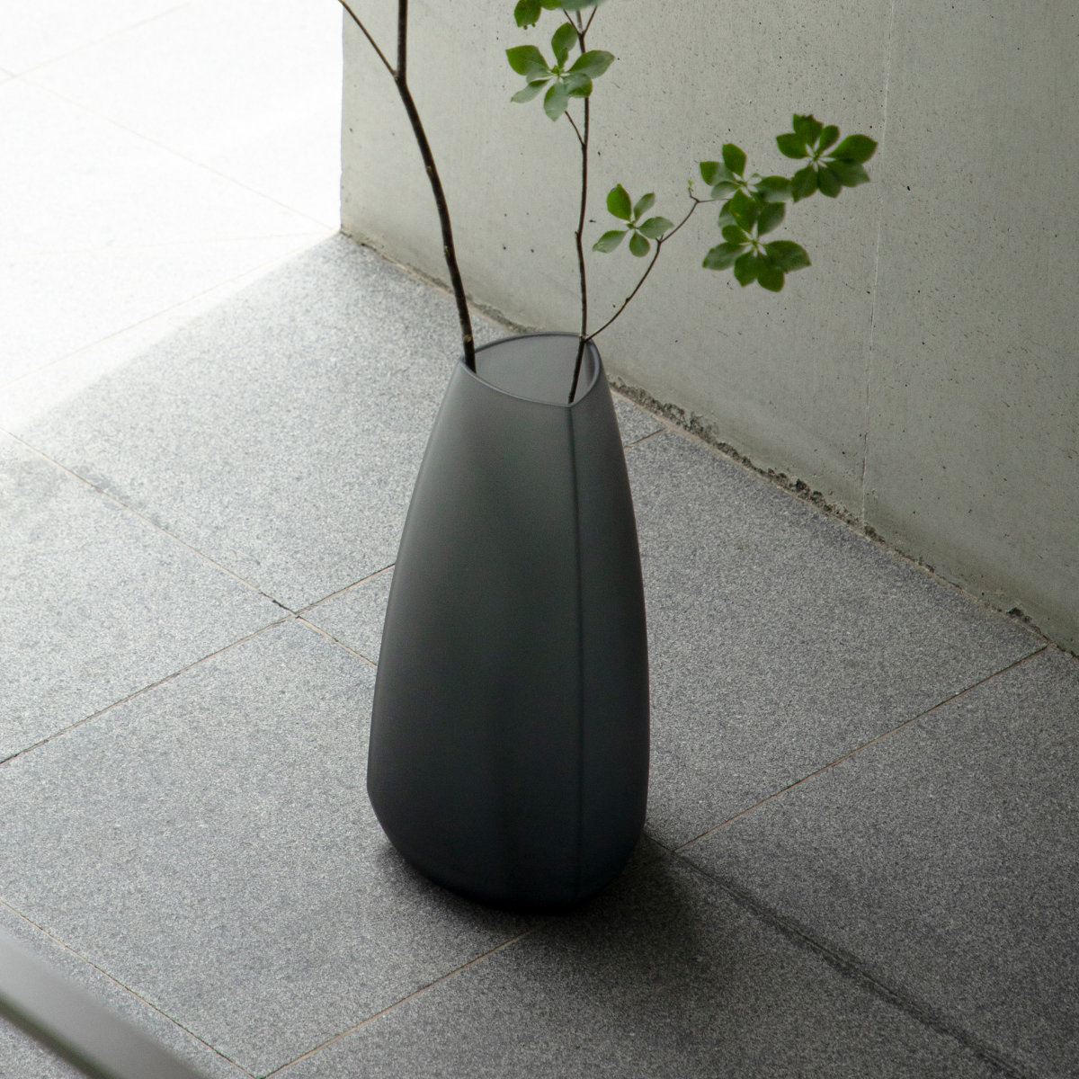 KINTO キントー TRE ベース 200×420mm ( 花瓶 フラワーベース 花びん 花器 おしゃれ 花 花入れ 生花 花束 ドライフラワー グリーン インテリア 植物 玄関 デスク ) 【ホワイト】 ホワイト