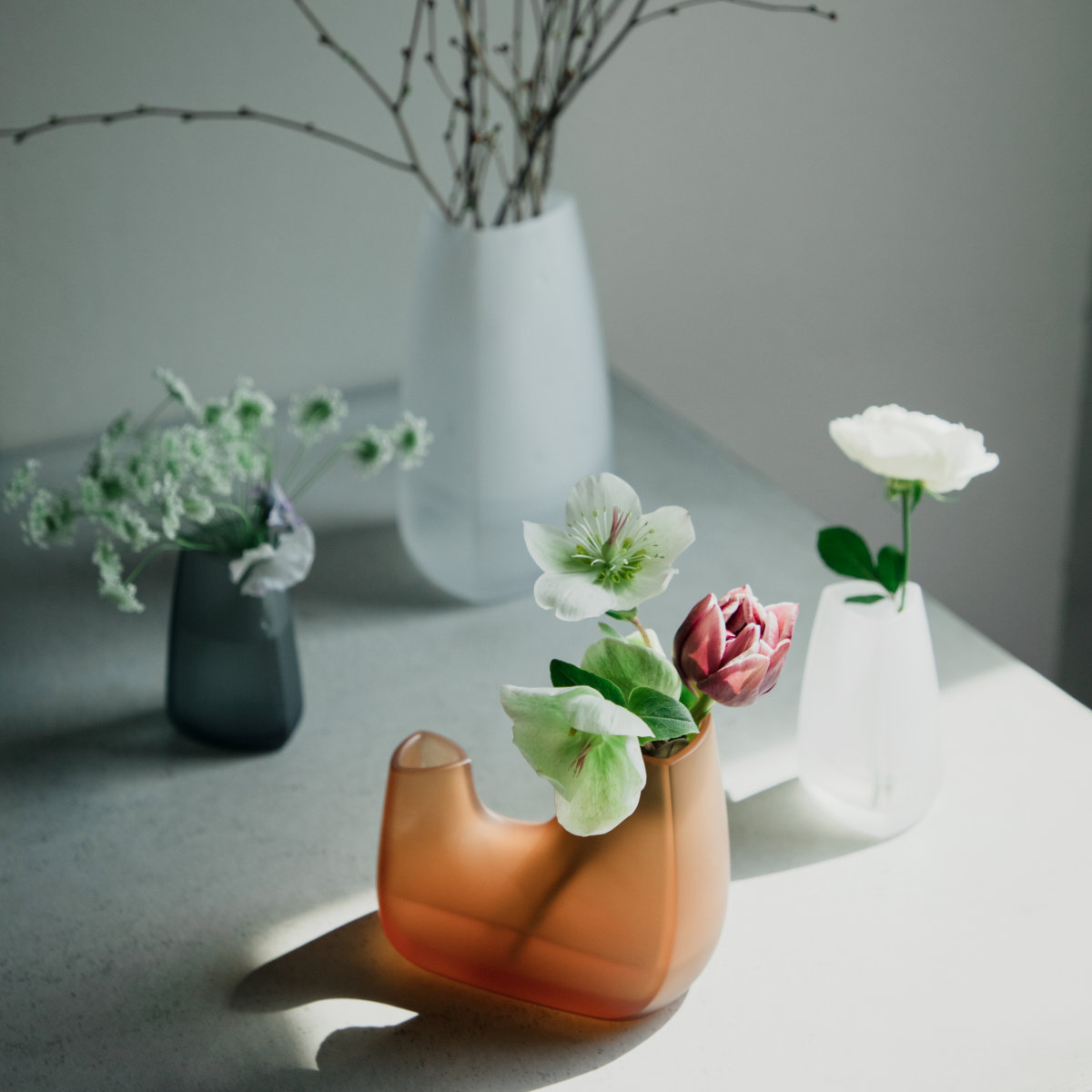 KINTO キントー TRE ベース 140×80×110mm ( 花瓶 フラワーベース 花びん 花器 おしゃれ 花 花入れ 生花 花束 ドライフラワー グリーン インテリア 植物 玄関 デスク ) 【ホワイト】 ホワイト