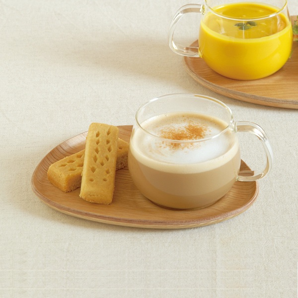 Dショッピング キントー Kinto プレート カップ カフェスイーツセット ｆｉｋａ フィーカ 天然木 耐熱ガラス 食洗機対応 電子レンジ対応 マグカップ 皿 トレー セット ガラス マグ カップ 木製 小皿 ソーサー カフェ食器 おしゃれ カテゴリ コップの販売できる