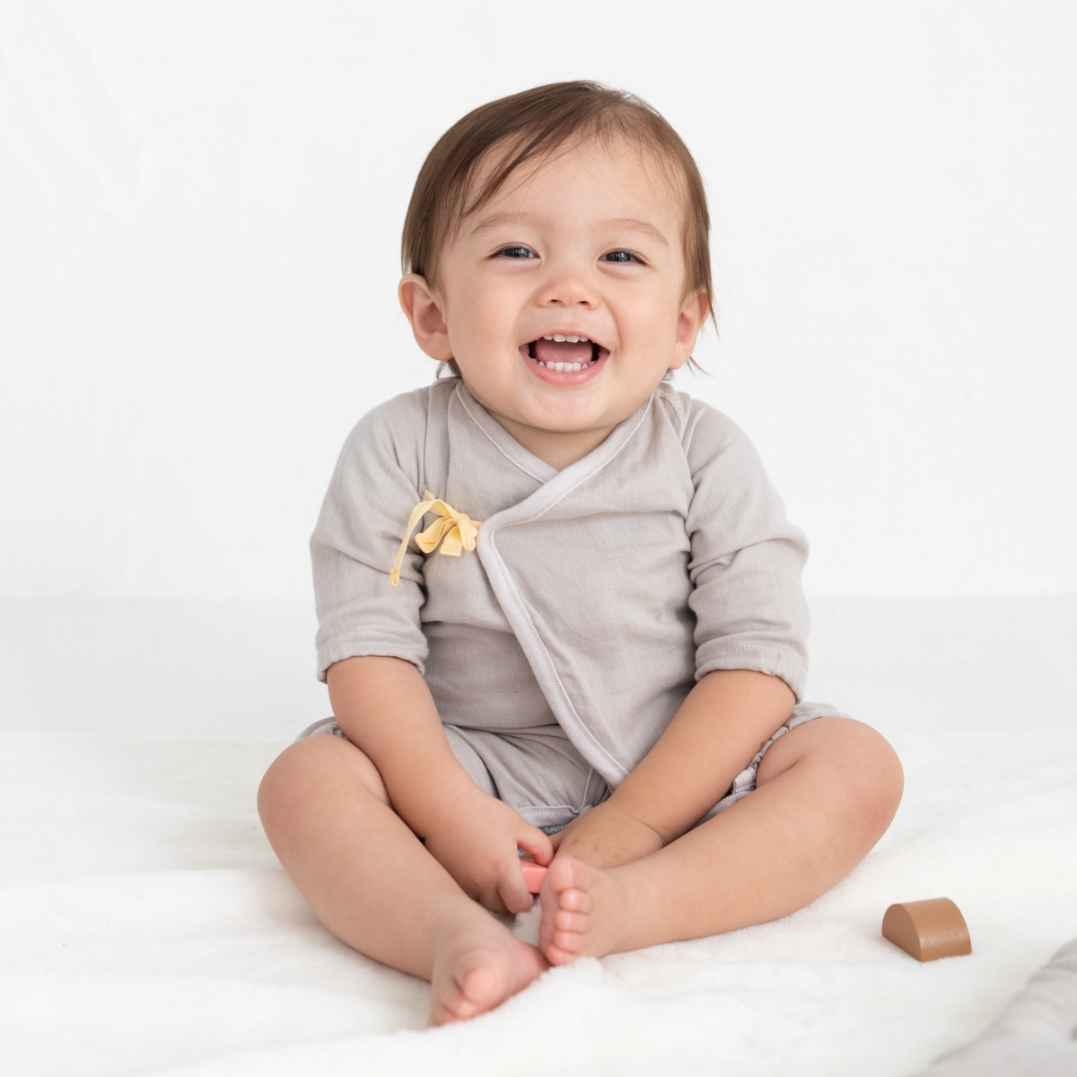 ギフトセット Lien de Famille はじめてのおめかし3点セット 出産祝い ( ギフト セット スタイ ボンネット 肌着 プレゼント 贈り物 お祝い おしゃれ 日本製 よだれかけ ベビー帽子 産着 ベビー 赤ちゃん 女の子 男の子 )【 グリーン 】 グリーン