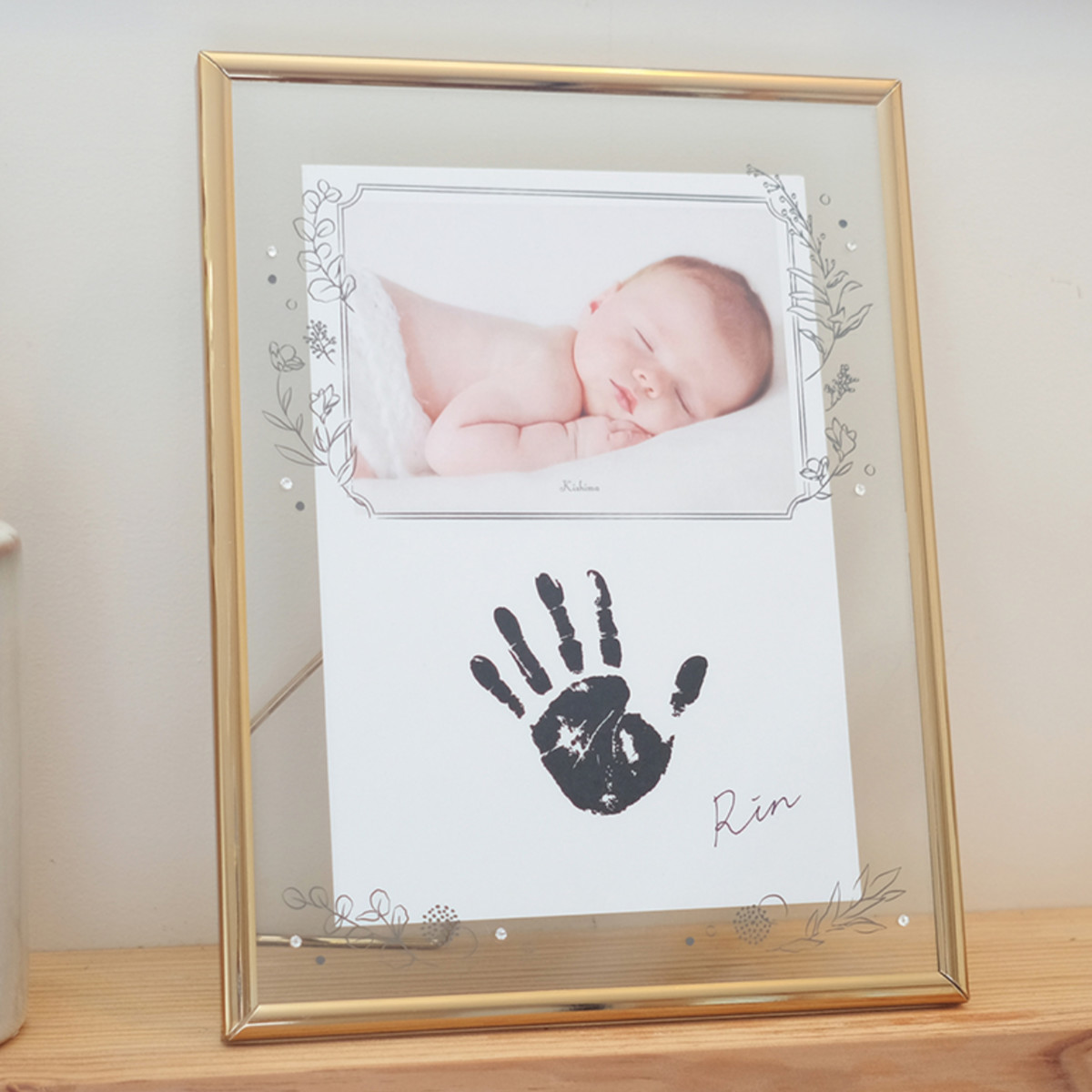 命名書 写真 手形 赤ちゃん a5 フレーム （ 命名 命名紙 フォト 額付き A5 壁掛け 卓上 ベビー 新生児 子供 出産祝い 誕生日 インテリア
