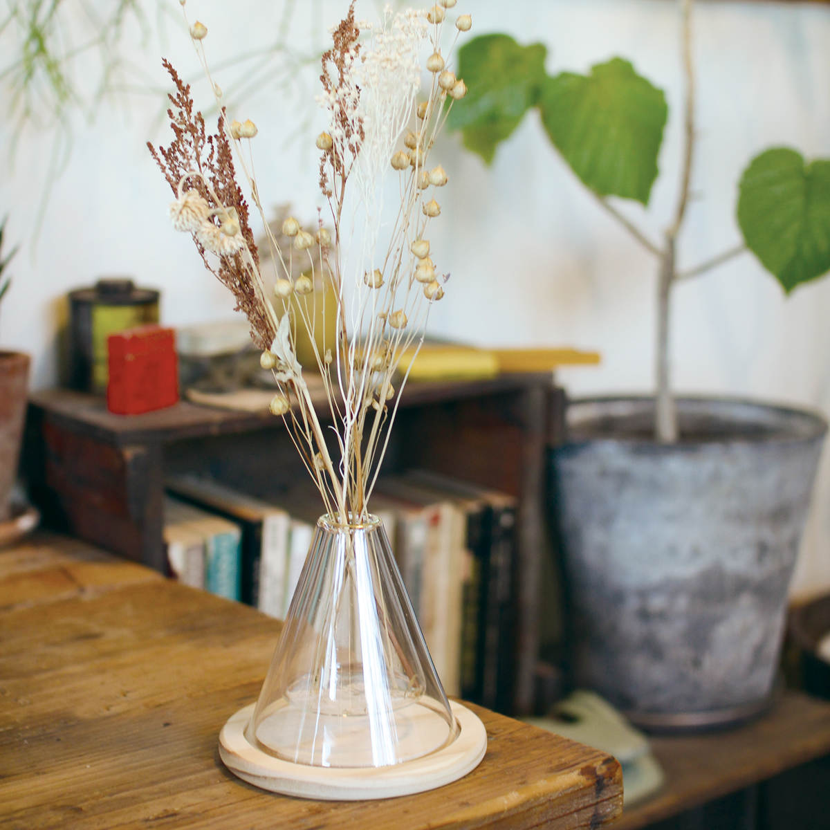 ディフューザー リードディフューザー ガラス ( アロマディフューザー 芳香剤 スティック シトラスウッディ ベルガモットレモン ルームフレグランス アロマ フレグランス 香り 寝室 玄関 おしゃれ インテリア フラワーベース ) 【シトラスウッディ】 シトラスウッディ