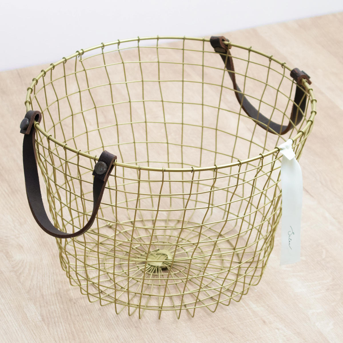 シトア ワイヤーバスケット レザーハンドル ラウンド バスケット かご ( 収納 カゴ 籠 丸型 収納バスケット 小物入れ ハンドメイド 小物収納 ワイヤー 鉄 アイアン おしゃれ オシャレ かわいい カワイイ シンプル ベーシック )