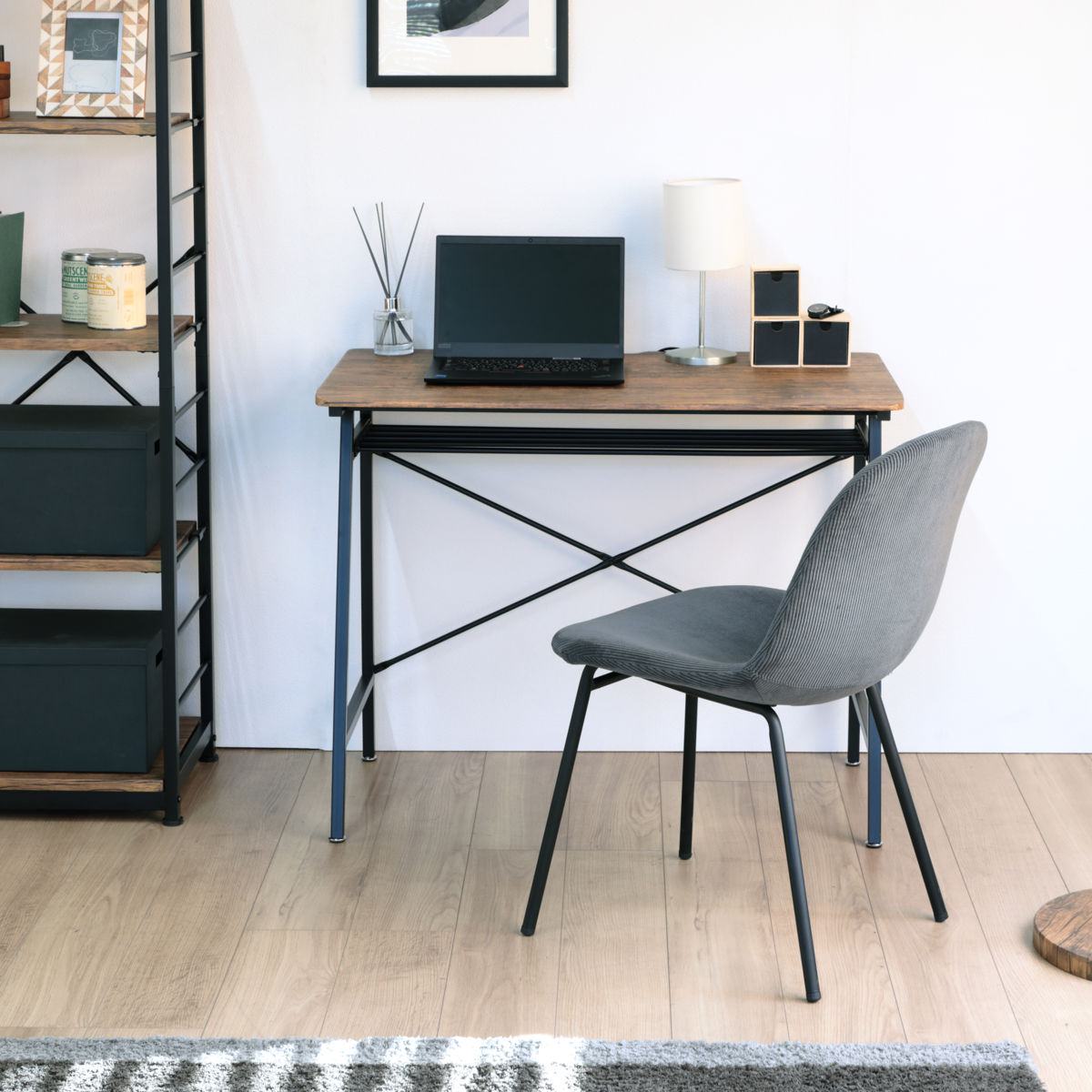 ワークデスク ヴィンテージ調 スチールフレーム 幅90cm ( デスク パソコンデスク PCデスク 机 つくえ 学習机 幅 90 作業台 木目調 天板下 収納 配線穴付き アジャスター付き 勉強机 リビングデスク 作業机 在宅 )