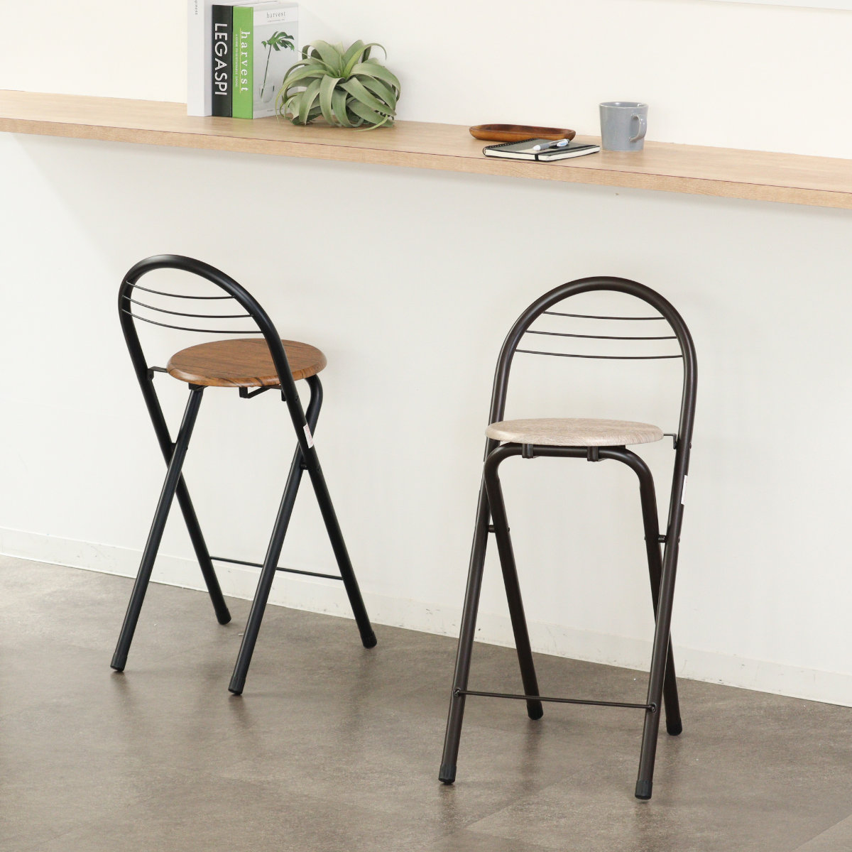 折りたたみ椅子 座面高58cm 背もたれ付 フォールディングハイチェア ( カウンターチェア ハイタイプ ハイチェア バーチェア キッチン 丸 木製 座面 スチール シンプル おしゃれ ) 【ブラック×ブラウン】 ブラック×ブラウン