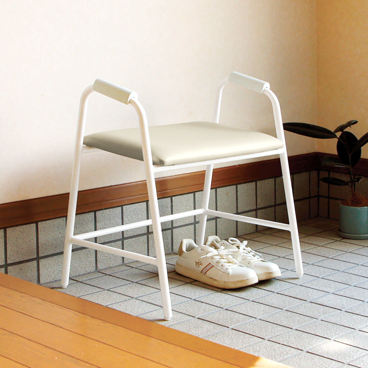 座編みスツール 廊下や玄関などに　腰掛け 座編みスツール 廊下や玄関などに 腰掛け ベンチスツールのおすすめ