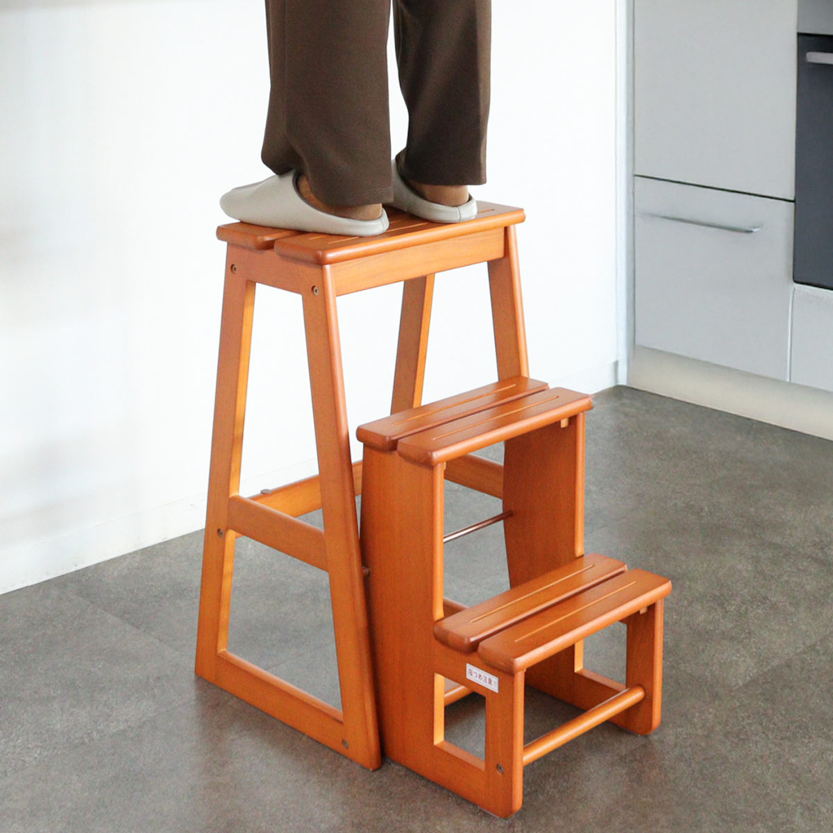 踏み台 3段 ステップチェア スツール 天然木 完成品 ( 木製 ステップ台 脚立 台 2WAY チェア イス 椅子 足台 玄関 キッチン 安定 頑丈 丈夫 踏台 洗面所 トイレ 手洗い 台所 収納 チェアー いす )