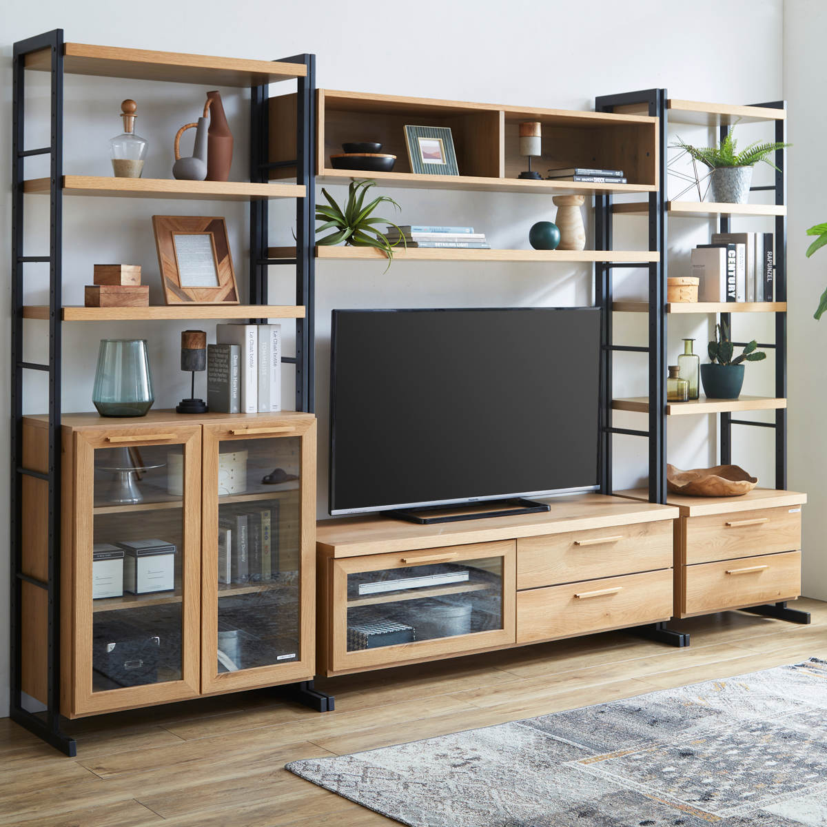 テレビ台 幅144.5cm 日本製 ラック付き ( 開梱設置 TV台 リビングボード 棚 ラック 収納付き ハイタイプ 木目調 オープン棚 引き出し ガラス扉付き 壁面 スチール 引出し 閉めたまま リモコン ディスプレイ 飾り棚 シェルフ 家具 ) 【ブラウン】 ブラウン