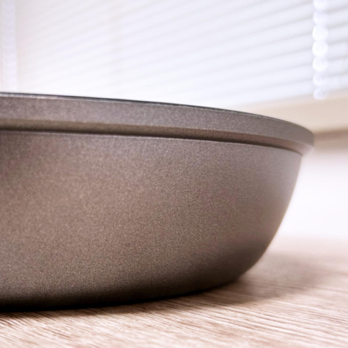 フライパン 20cm ガス火専用 ポワレ ( アルミフライパン ふっ素加工 フッ素加工 軽い 20センチ フッ素コーティング アルミ製 軽量 )