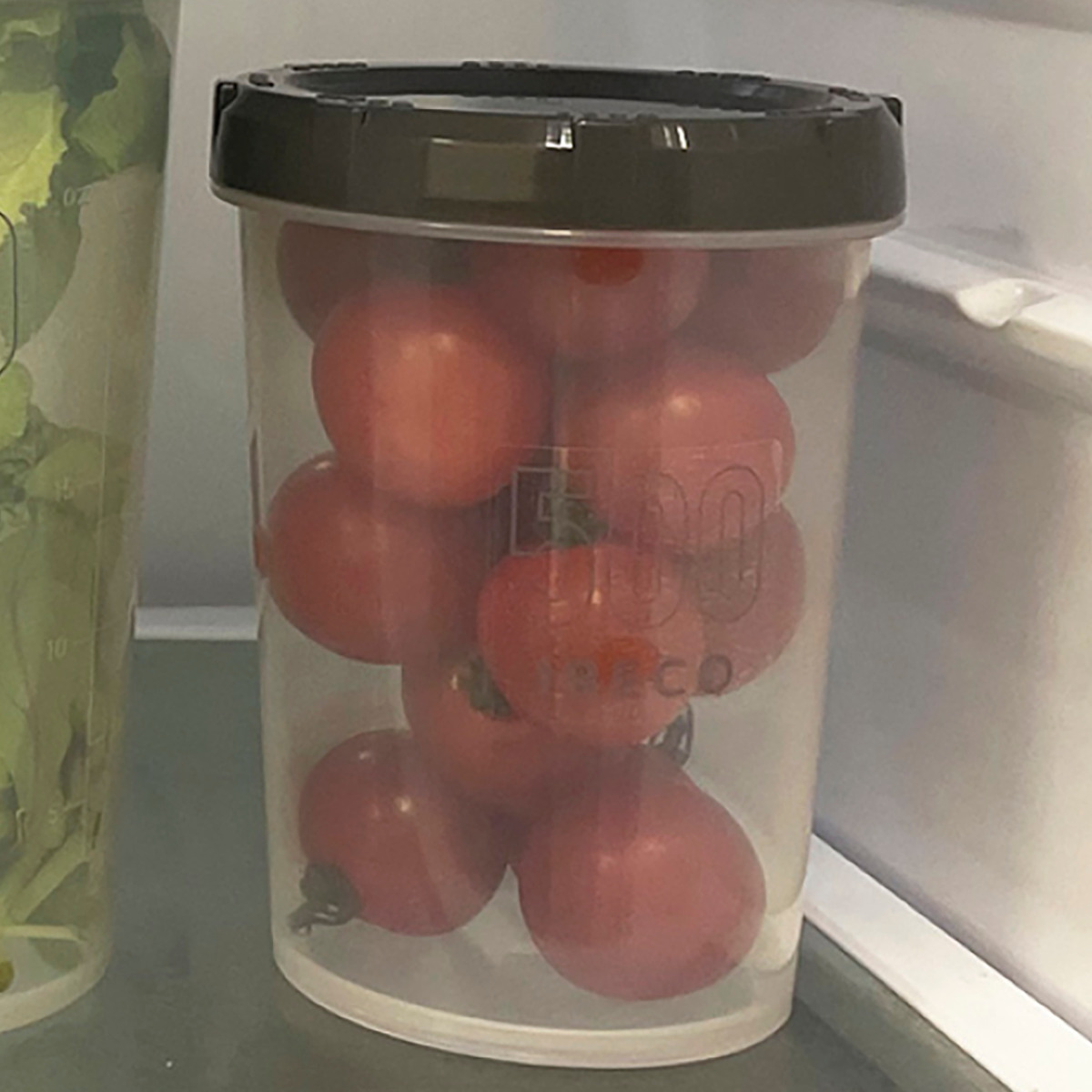 保存容器 IRECO 食品保存容器 Sサイズ 500ml ( キャニスター プラスチック容器 フードストッカー 日本製 丸型 深型 BPAフリー 保存 密閉 半透明 耐久性 液体 漏れにくい スクリューキャップ 0.5L 省スペース )