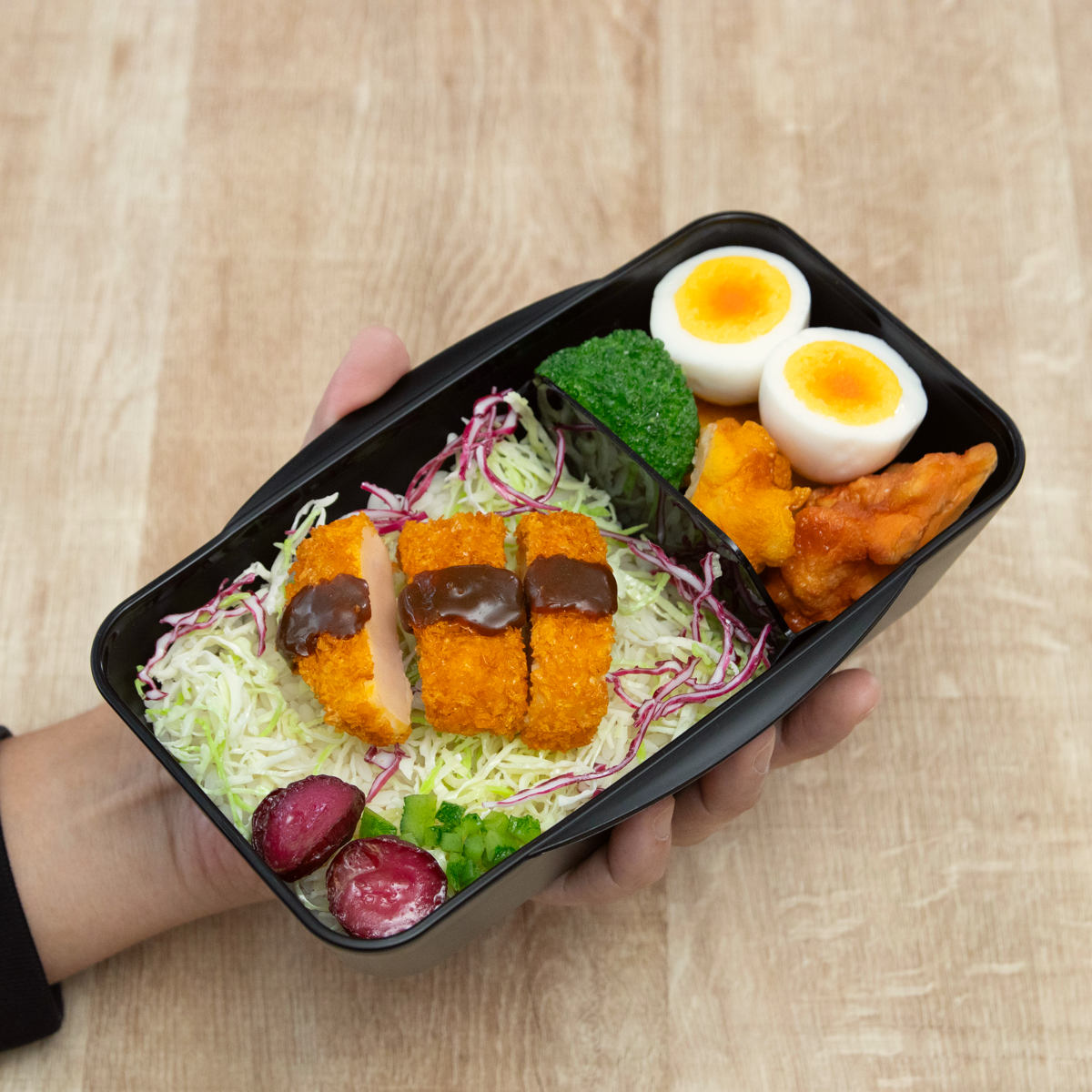 弁当箱 1000ml 1段 モノトーンドームランチボックス1000 ( 食洗機対応 レンジ対応 ランチボックス ドーム蓋 仕切り付き 大容量 食洗機OK レンジOK 弁当 お弁当 一段 ドーム ランチ シンプル 男性 日本製 )