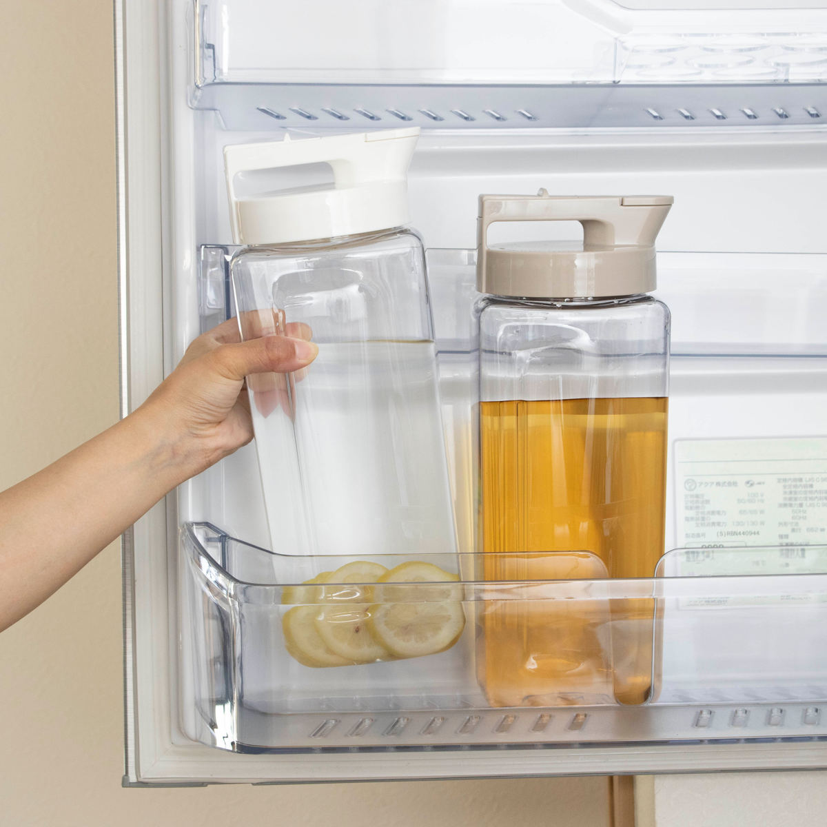 ピッチャー 冷水筒 2.1L 耐熱 横置き プラスチック K-1280 ( 冷水筒 麦茶ポット 水差し 水さし プラスチック製 縦 横 熱湯 広口 麦茶 冷水ポット 角型 お手入れ簡単 ) 【Nホワイト】 Nホワイト