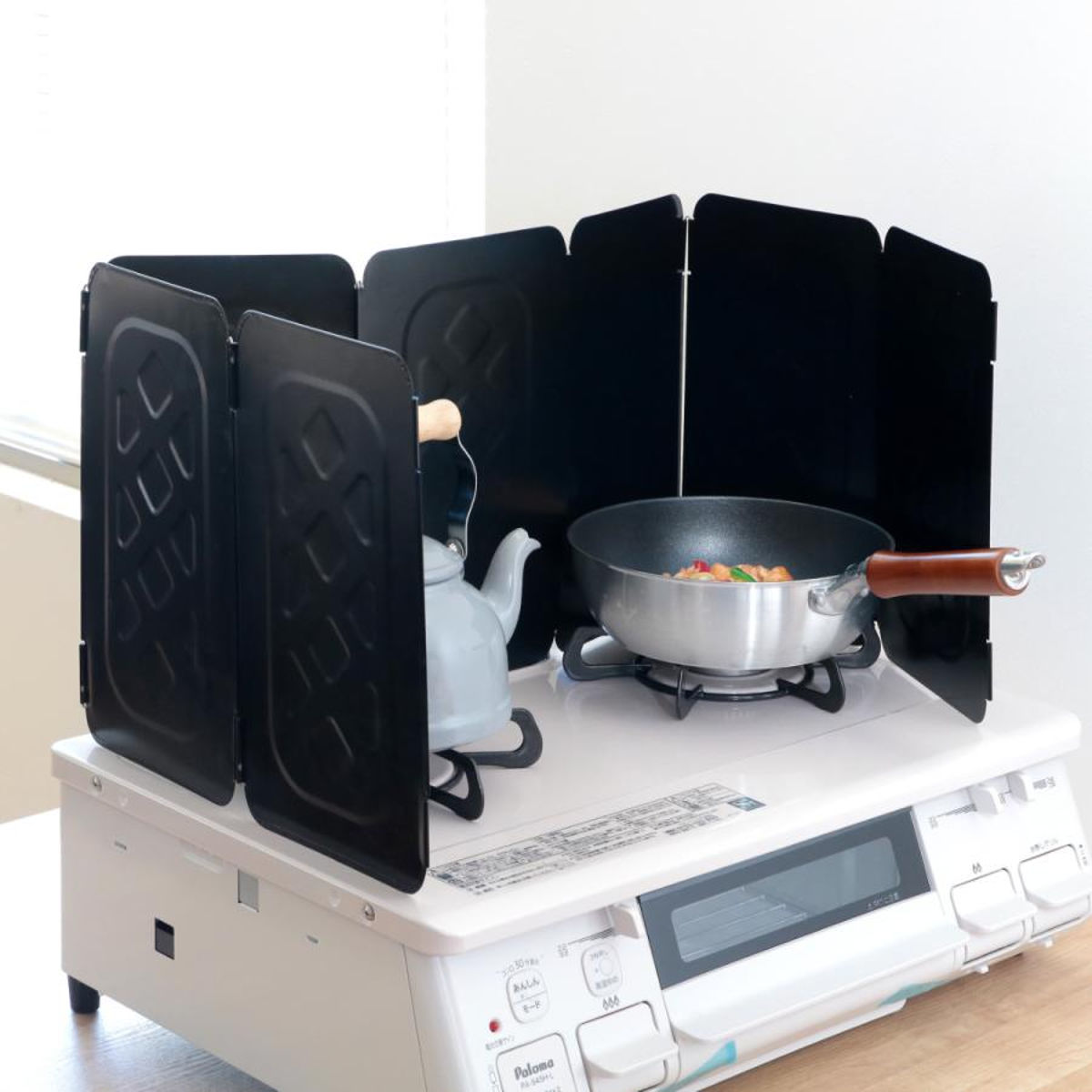 レンジガード フッ素コート マルチレンジガード 7面 ( コンパクト ih ガスコンロ 折りたたみ コンロガード 油はね ガード コンロカバー コンロ用カバー レンジ用カバー コンロ 風よけ キャンプ 使うときだけ ) 【ブラック】 ブラック