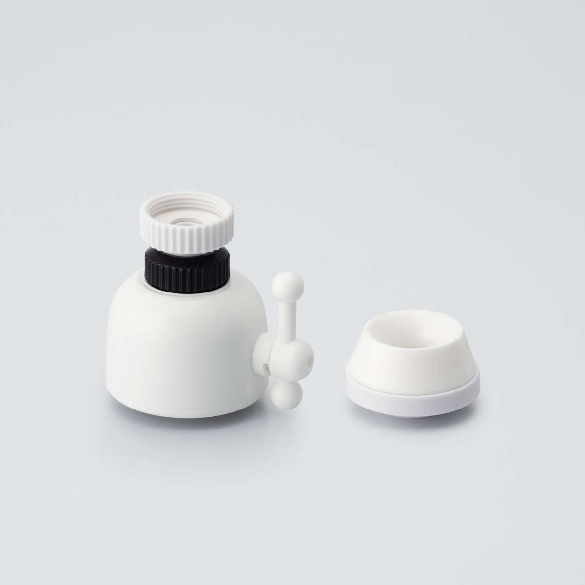 シャワー蛇口 クリシャワースイング+ ( 日本製 ストレート シャワー 節水 首ふり 首振り 蛇口 節水蛇口 水道蛇口 取り付け シャワータイプ ストレートタイプ 自在水栓 泡沫水栓 水道 蛇口用 )