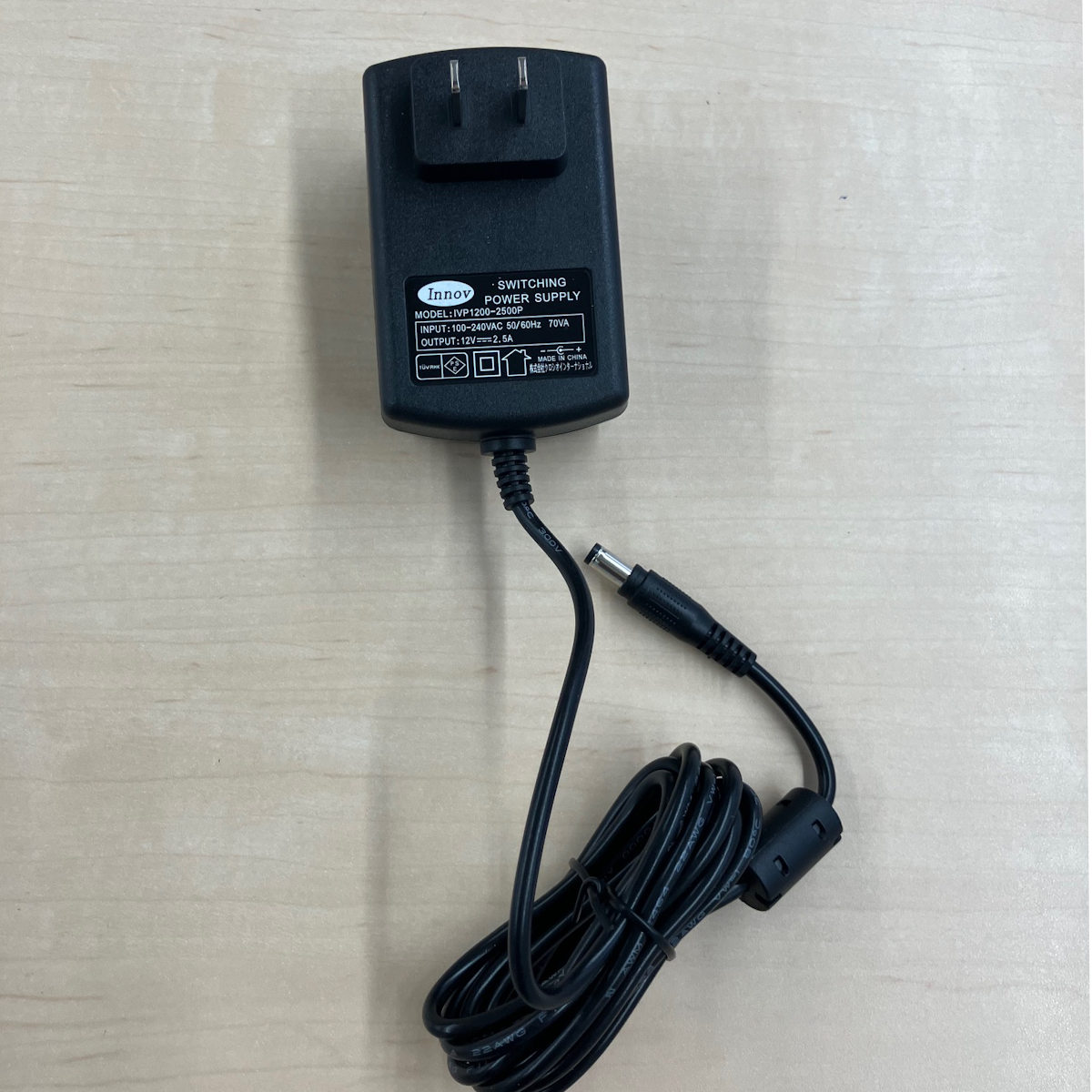 マッサージ 足もーむ ホワイト 足 むくみ 血行 電動 ( マッサージ器 揉みほぐし 足裏 ふくらはぎ 太もも 軽量 美容 健康 PSEマーク認証済 マッサージャー マッサージ機 指圧 解消グッズ ほぐし 簡単操作 プレゼント ) 【ホワイト】 ホワイト