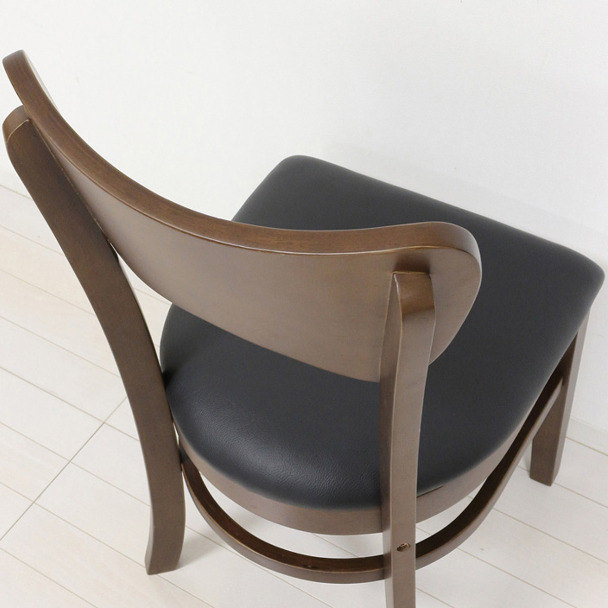 ダイニングチェア 2脚セット 座面高43.5cm フェブラ ( チェア ダイニング イス 椅子 食卓椅子 木製 天然木 肘なし 背もたれ レザー調 チェアー いす 食卓 リビング 木製椅子 リビングチェア ウレタン ) 【ブラウン】 ブラウン