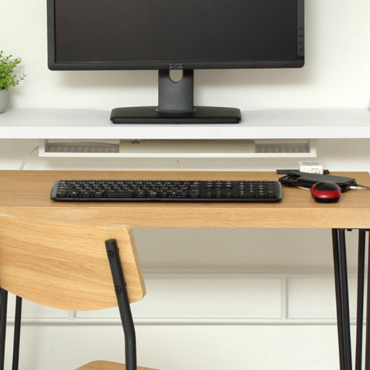 モニターテーブル 幅125cm デュアルモニター対応 モニタースタンド ( テーブル デスク 机 奥行25cm スリム 2段階 高さ調節 モニター2台設置 パソコンデスク 配線収納付き スチールフレーム アジャスター付き リモートワーク ゲーム ) 【ホワイト】 ホワイト