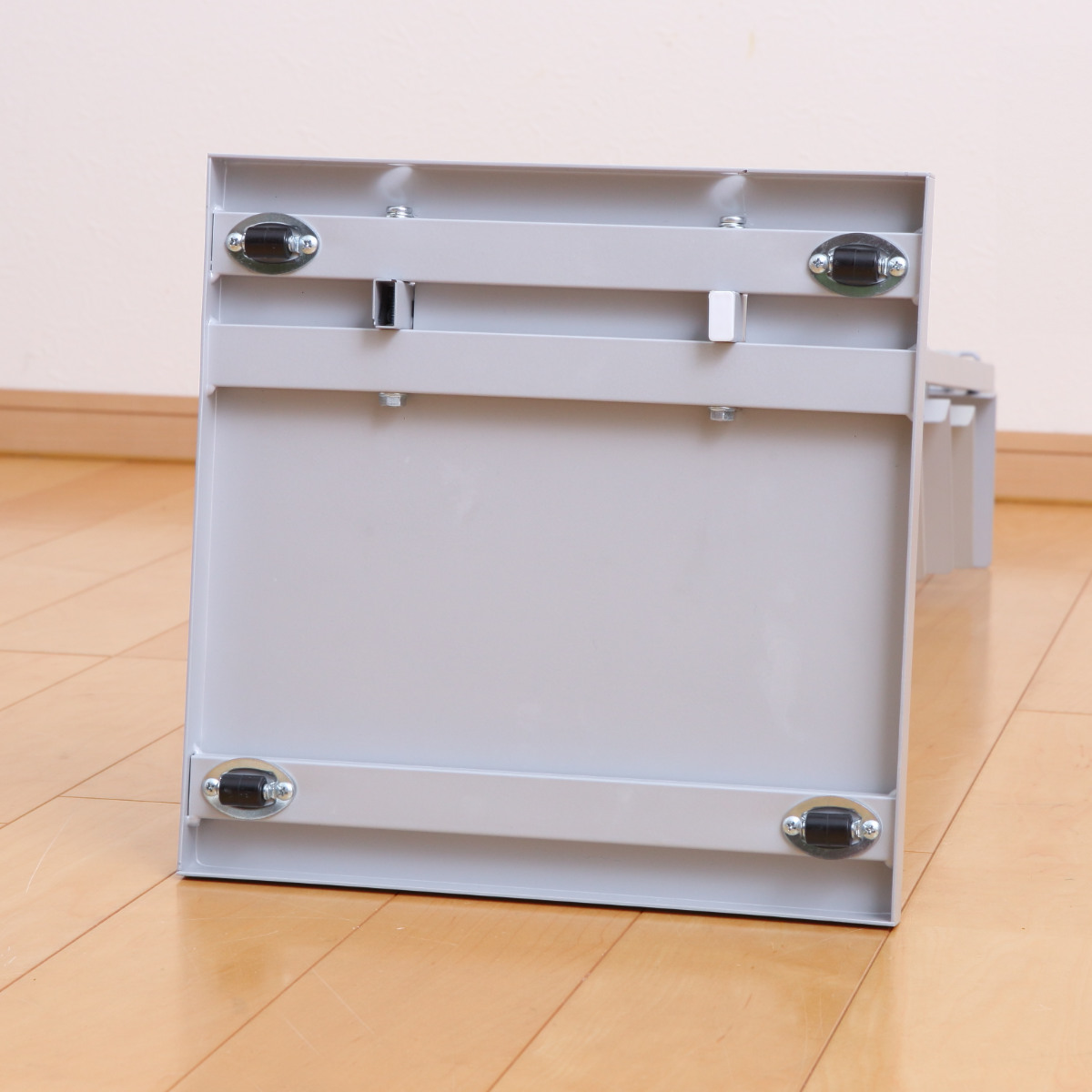 ブックタワー 幅30cm キャスター付き 高さ110cm 積読 つんどく ( マガジンラック ブックシェルフ 6段 本棚 ラック 収納 スリム スチール 可動棚 インテリア ディスプレイ 高さ調節 隠しキャスター ブラック グレー ) 【グレー】 グレー