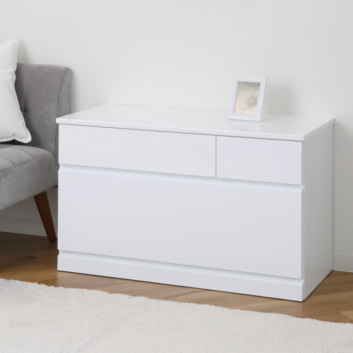 ローチェスト 幅89.5cm 鏡面仕上げ 完成品 ( チェスト 収納 引出し 鏡面 クローゼット 2段 3杯 フルオープン お手入れ簡単 衣類収納 ディスプレイ ホワイト )