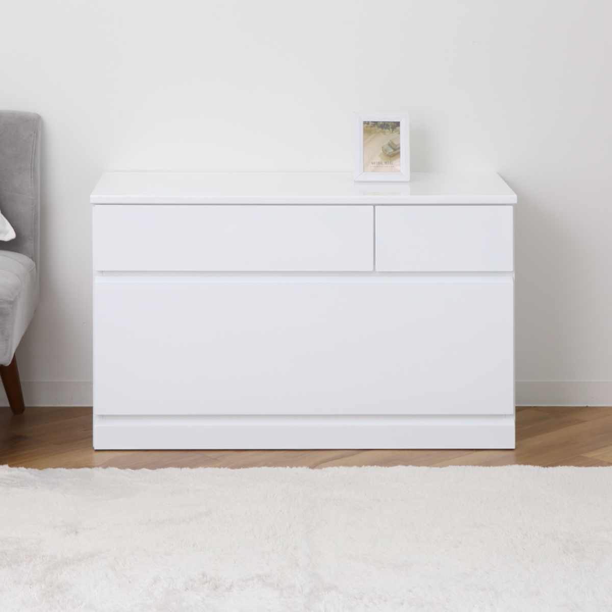 ローチェスト 幅89.5cm 鏡面仕上げ 完成品 ( チェスト 収納 引出し 鏡面 クローゼット 2段 3杯 フルオープン お手入れ簡単 衣類収納 ディスプレイ ホワイト )