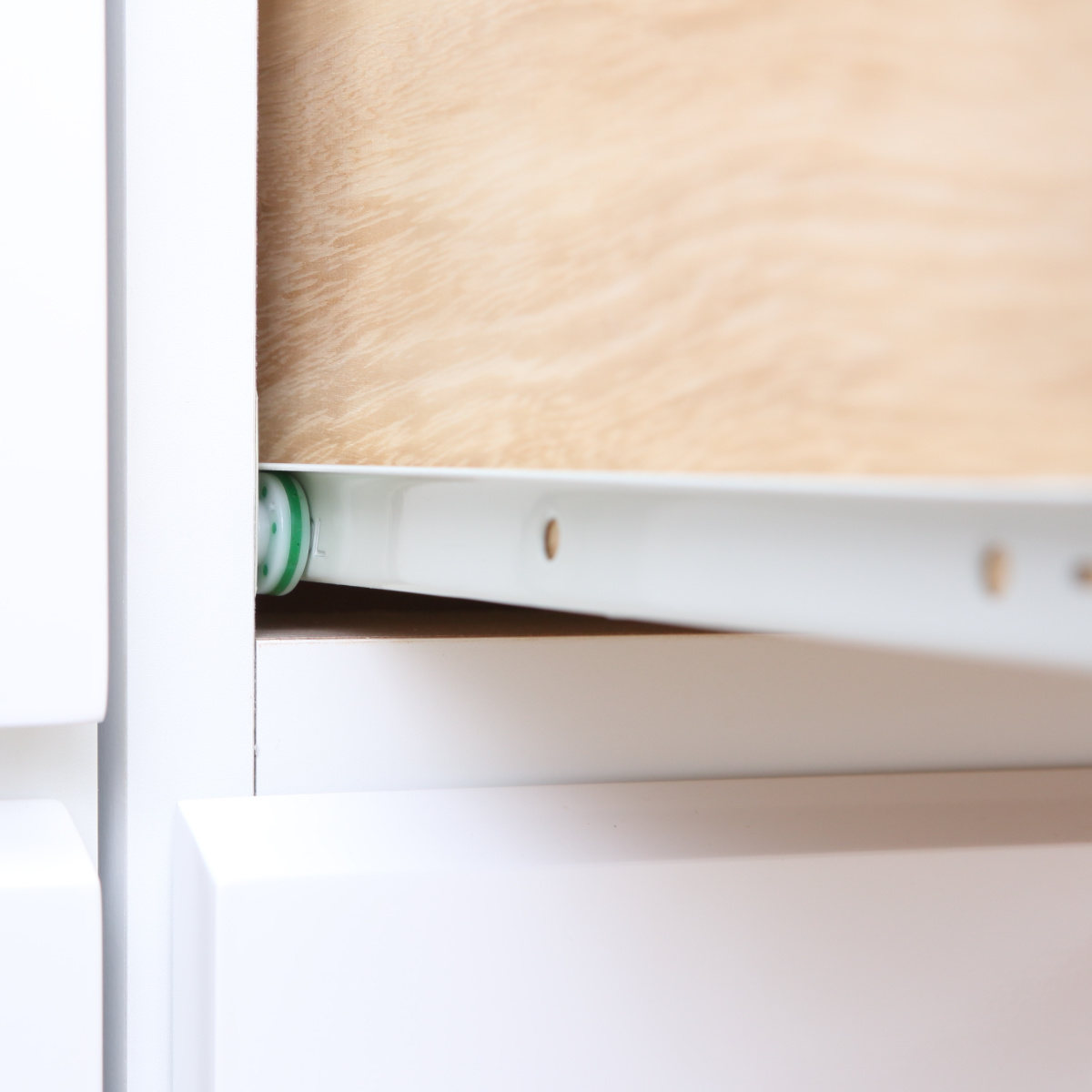 ハイチェスト 幅60cm 引出し4杯 鏡面仕上げ 完成品 ( チェスト 収納 引出し 鏡面 クローゼット 3段 4杯 フルオープン お手入れ簡単 衣類収納 ディスプレイ ホワイト )