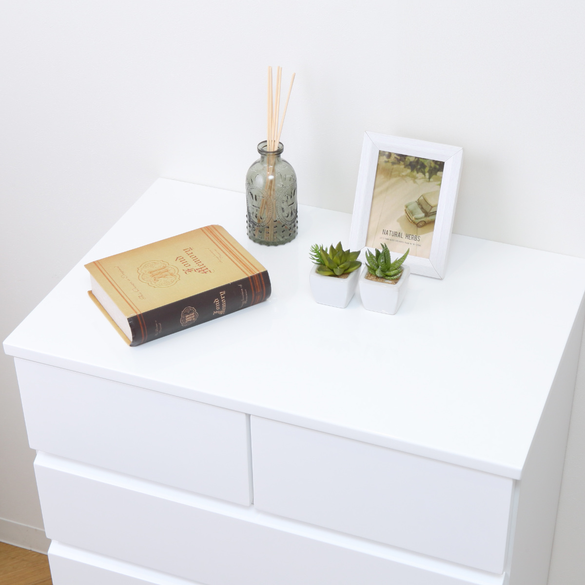 ハイチェスト 幅60cm 引出し5杯 鏡面仕上げ 完成品 ( チェスト 収納 引出し 鏡面 クローゼット 4段 5杯 フルオープン お手入れ簡単 衣類収納 ディスプレイ ホワイト )