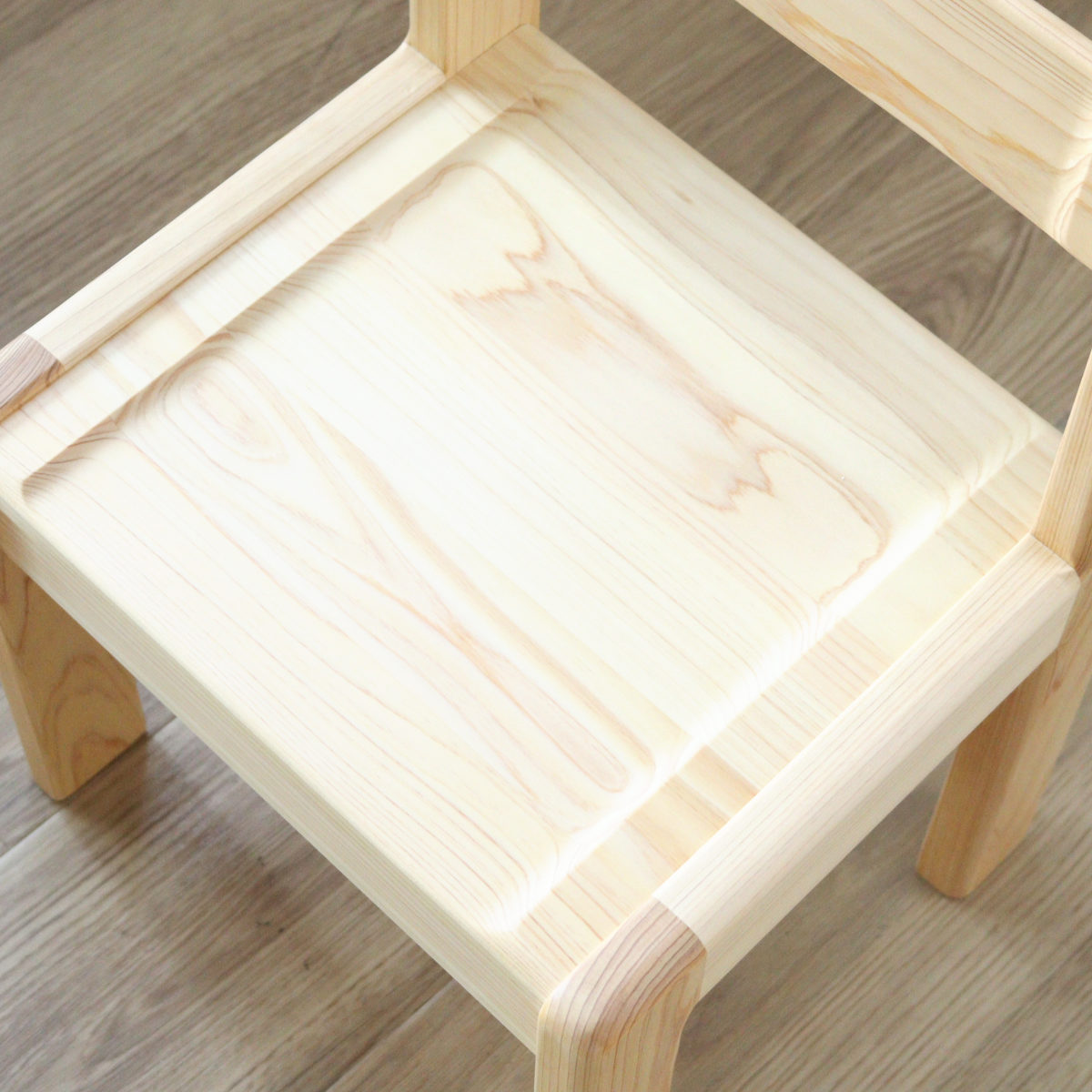 学習椅子 SS 身長80cm向け TODDLER 木製 ひのき 日本製 ( 開梱設置 チェア イス 椅子 ヒノキ キッズチェア 天然木 完成品 軽量 ローチェア 子供椅子 角丸 安心 ミニ 子供 子ども お絵描き 勉強 学習 キッズ家具 背もたれ ) 【ピンク】 ピンク