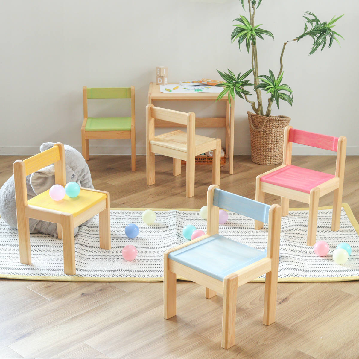 学習椅子 M 身長100cm向け TODDLER 木製 ひのき 日本製 ( 開梱設置 チェア イス 椅子 ヒノキ キッズチェア 天然木 完成品 軽量 ローチェア 子供椅子 角丸 安心 ミニ 子供 子ども お絵描き 勉強 学習 キッズ家具 背もたれ ) 【ピンク】 ピンク