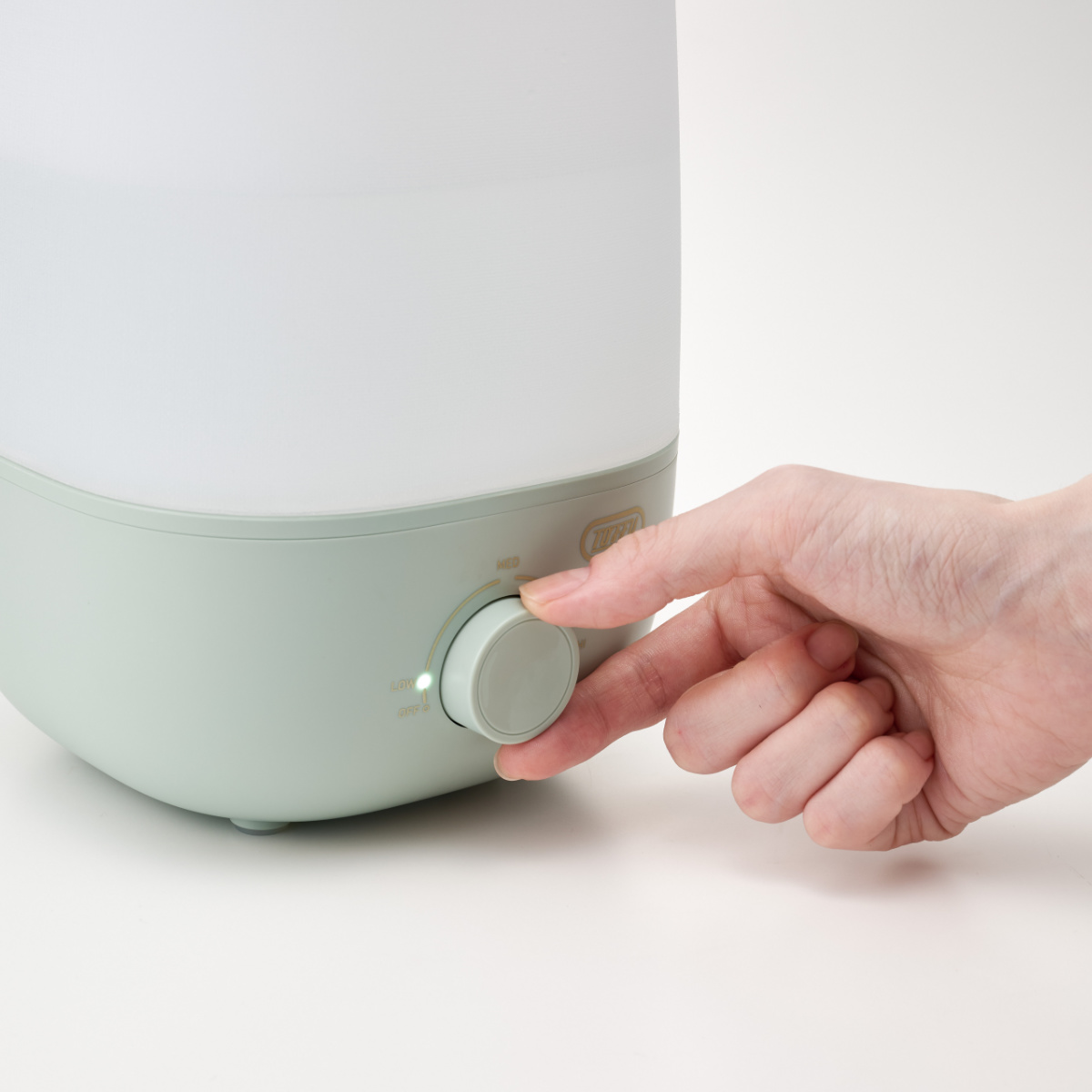 加湿器 2L アロマ加湿器 3段階調整可能 Toffy ( 超音波 ミスト 卓上 2リットル 上から給水 LEDライト付き 加湿 かわいい インテリア コンパクト エッセンシャルオイル アロマウォーター ACアダプター くすみカラー おしゃれ ) 【グレージュ】 グレージュ