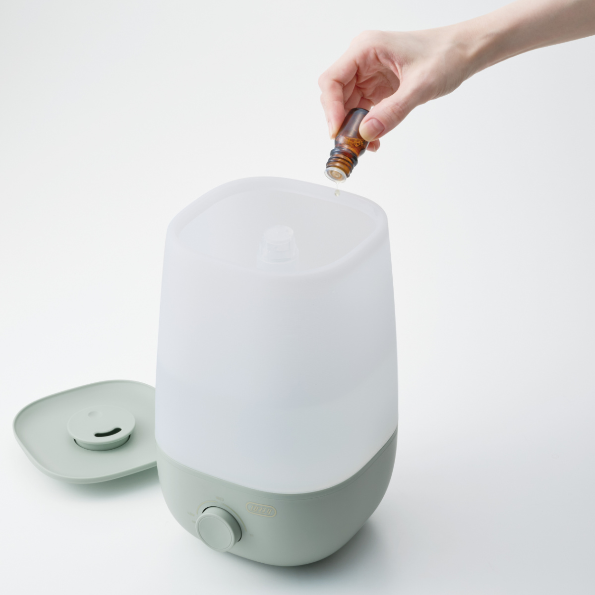 加湿器 2L アロマ加湿器 3段階調整可能 Toffy ( 超音波 ミスト 卓上 2リットル 上から給水 LEDライト付き 加湿 かわいい インテリア コンパクト エッセンシャルオイル アロマウォーター ACアダプター くすみカラー おしゃれ ) 【グレージュ】 グレージュ