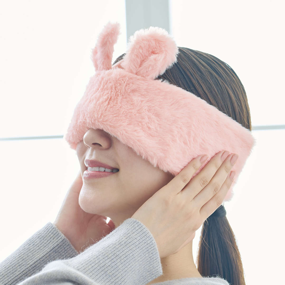 ホットアイマスク レンジですぐにホッカホカ ジェル湯たんぽ hocca アイマスク アニマル ( アイピロー ジェル 電子レンジ 再使用可 猫 くま うさぎ かわいい 繰り返し使用 温かい 簡単 プレゼント ギフト 温める 目元 耳 ) 【ネコ】 ネコ