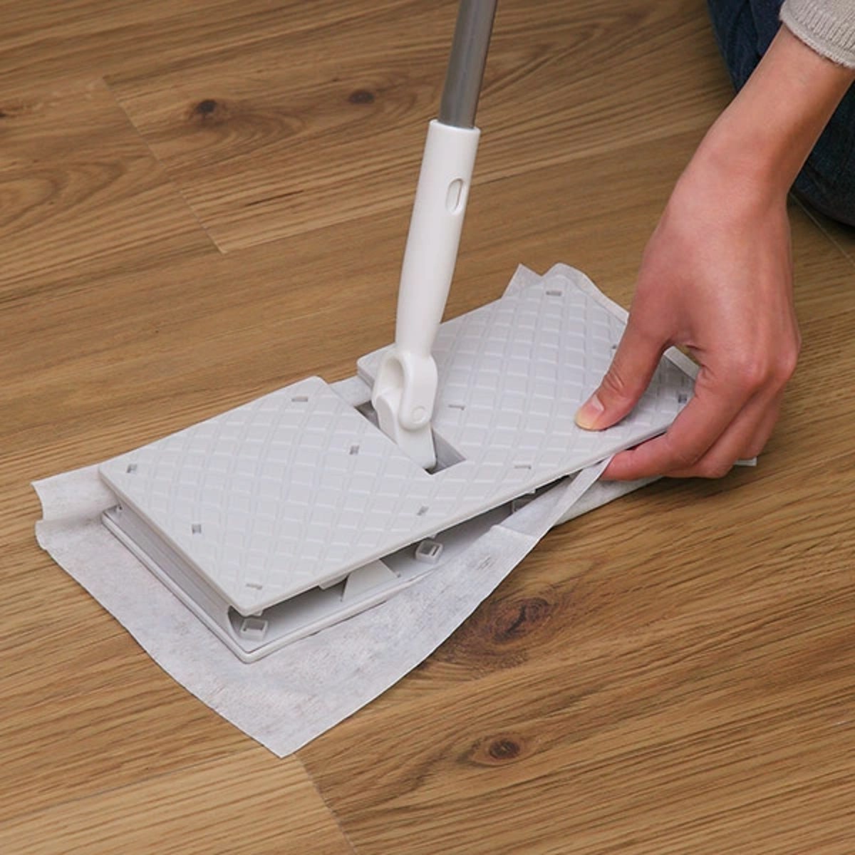 激落ちくん 両面使えるワイパー ジョイント フローリングワイパー 掃除 ( フロアワイパー ワイパー 床 フローリング 畳 床掃除 拭き掃除 お掃除ワイパー ジョイント柄 ホコリ 髪の毛 汚れ ぞうきん クロス 大掃除 レック )