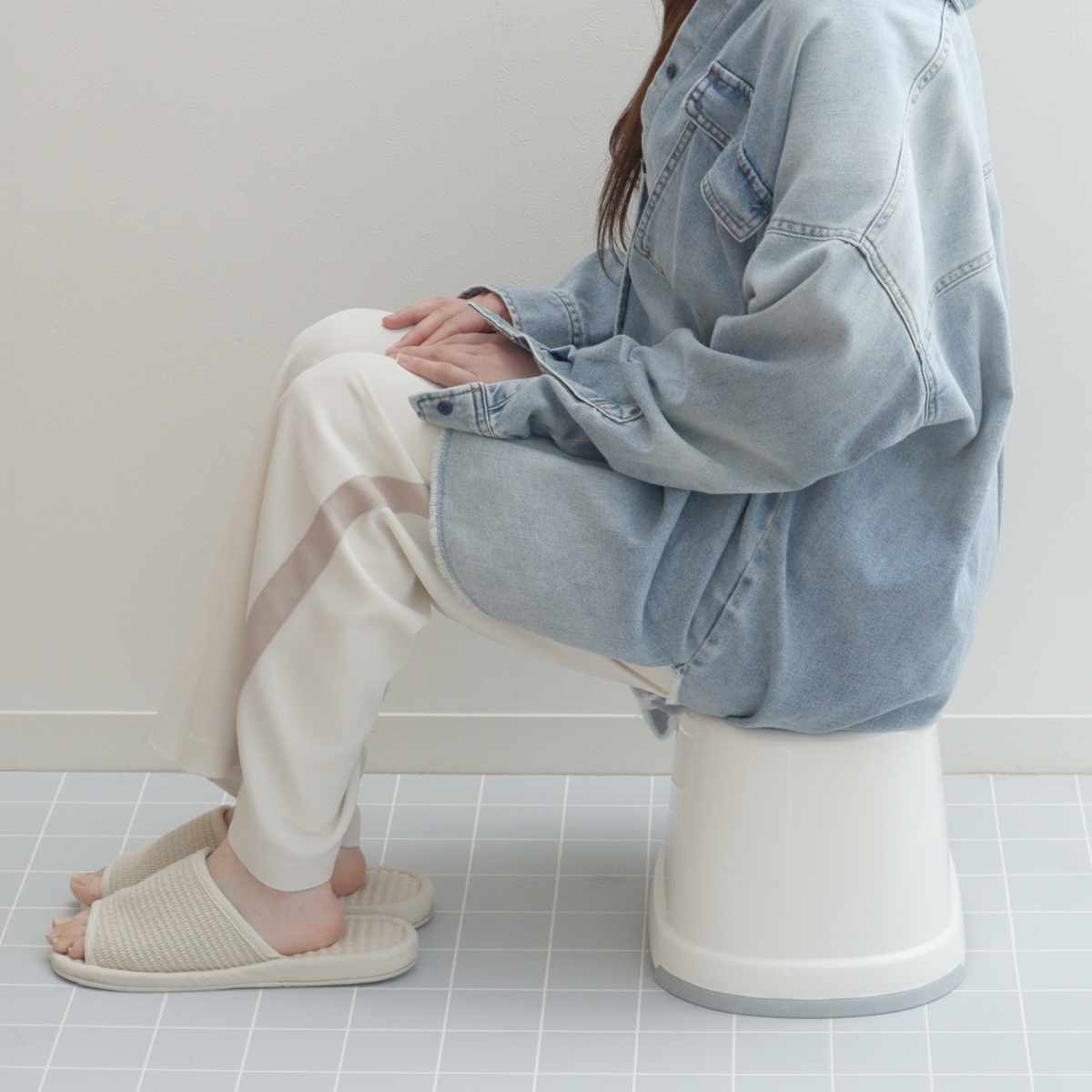 風呂イス バスチェア YUNOA 高さ21cm 防カビ ・ 抗菌 ニューホワイト ( 風呂椅子 風呂いす バスチェアー お風呂椅子 お風呂イス シャワーチェア カビ防止 銀イオン滑り止め すべり止め 軽量 白 シンプル 高さ 21cm 21 )