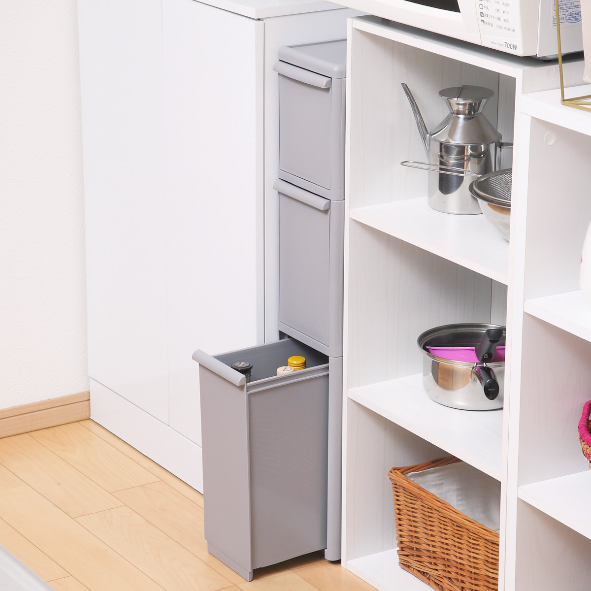 キッチンストッカー スリムストレージ トールストッカー 幅17cm 3段 TS-111L ( ストッカー スリム 収納ストッカー キッチン収納 隙間収納 17cm 18cm スリムストッカー すきま すき間 キッチン 収納 スリムキッチンラック 三段 ) 【ホワイト】 ホワイト