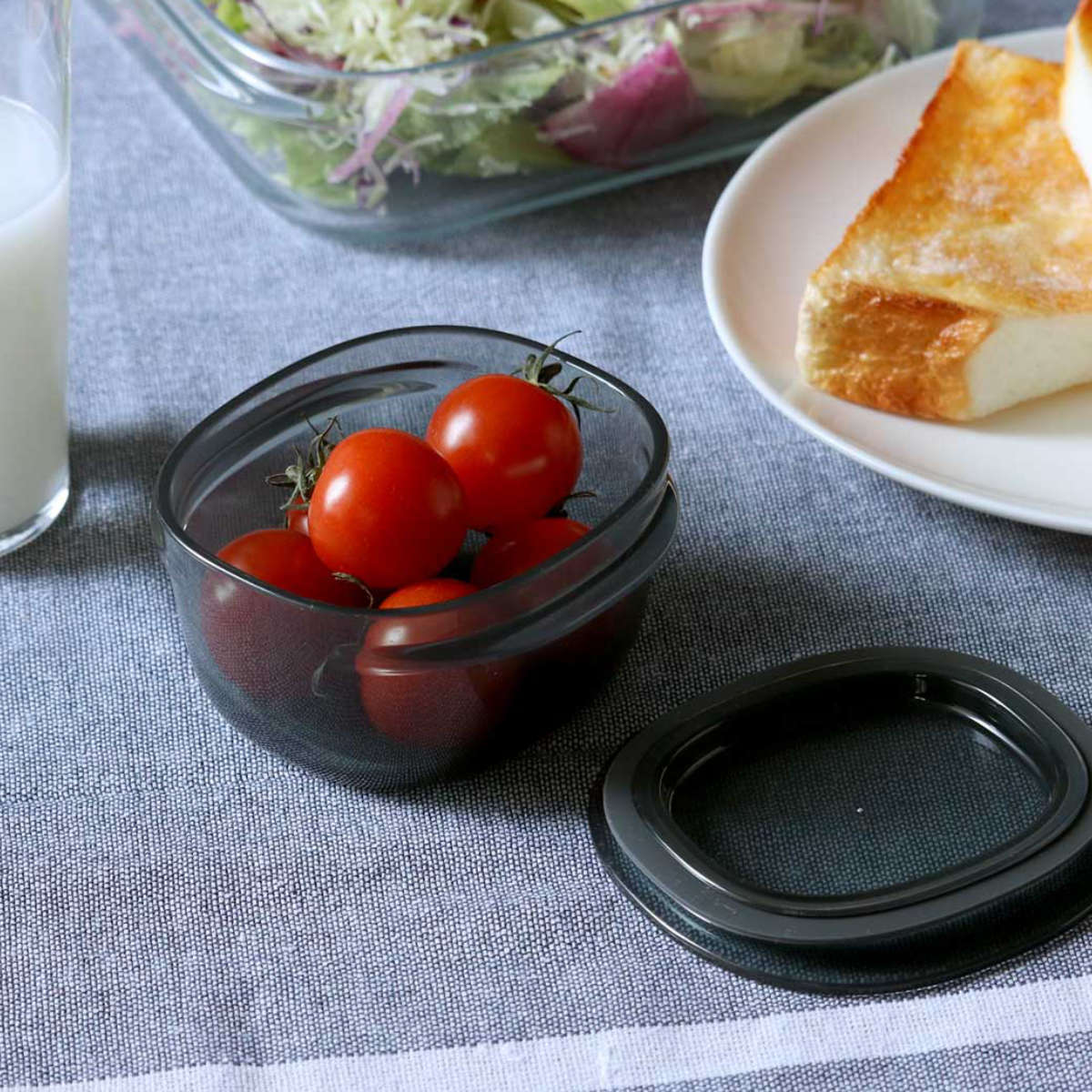 保存容器 200ml 調理ができる保存容器 Sサイズ 4個入 ( 日本製 密閉 プラスチック 電子レンジ対応 食洗機対応 冷凍庫OK 電子レンジ調理器 保存 容器 フードコンテナ 0.2L 透明 割れにくい 軽い 丈夫 キャニスター フードストッカー ) 【グレー】 グレー