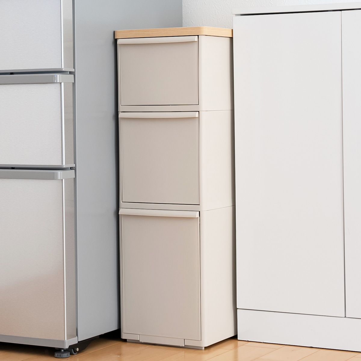 キッチンストッカー スリムストレージ 耐熱木天板ストッカー ワイド 幅27.2cm 3段 MS-111DLWT ( スリム 天板付き ストッカー スリムストッカー 隙間収納 すき間 収納ストッカー プラスチック 木天板 収納 キッチン収納 三段 ) 【オールホワイト】 オールホワイト