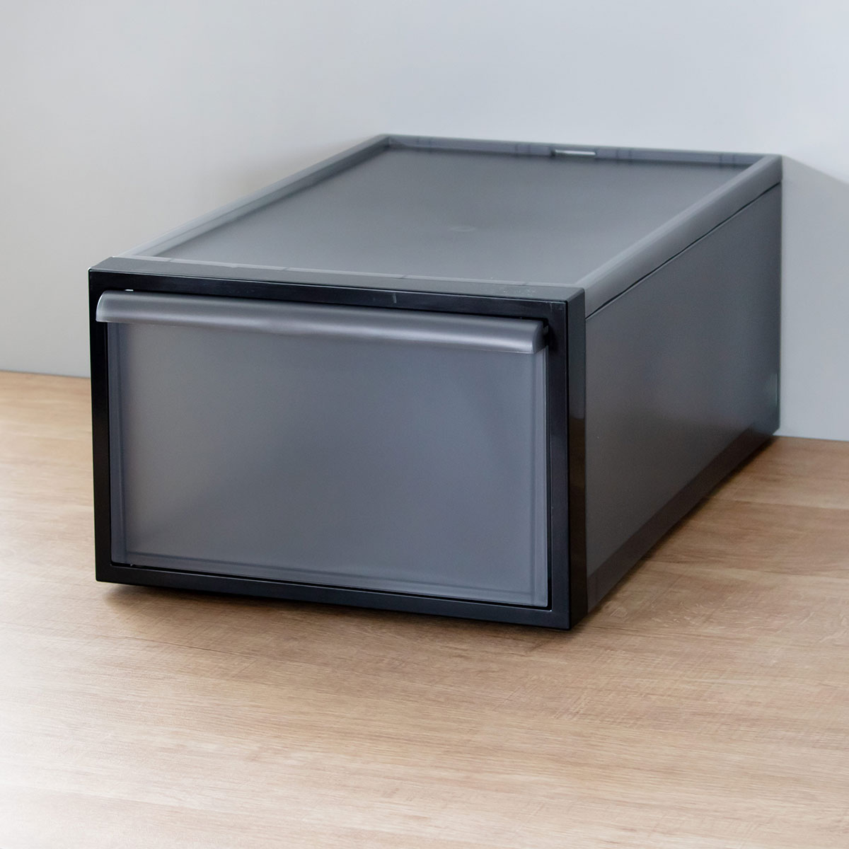 収納ケース 引き出しタイプ クローゼット収納 高さ21.5cm 日本製 ( 収納 衣装ケース 収納ボックス 衣類収納 プラスチック 押入れ収納 スタッキング 積み重ね プラスチック製 衣類ケース クローゼット 洋服 服 引き出し ) 【ホワイト】 ホワイト