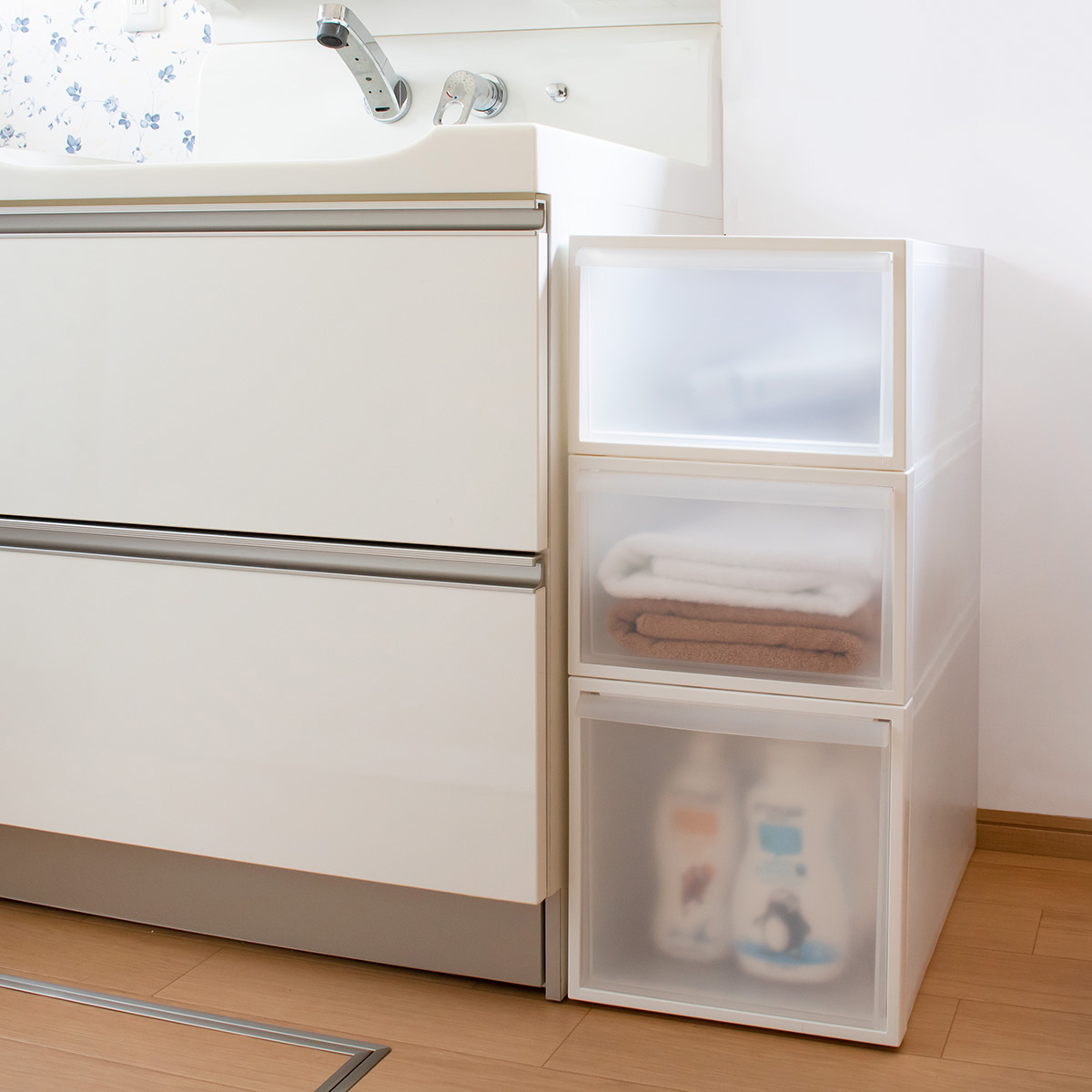 収納ケース 引き出しタイプ クローゼット収納 高さ21.5cm 日本製 同色3個セット ( 収納 衣装ケース 収納ボックス 衣類収納 プラスチック 押入れ収納 スタッキング 積み重ね プラスチック製 衣類ケース 引き出し ) 【ホワイト】 ホワイト