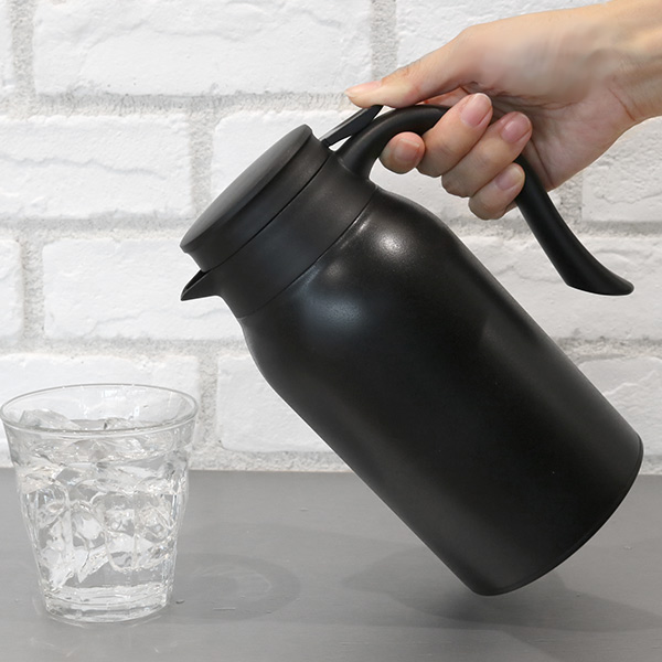 卓上ポット ステンレス 900ml 保温 保冷 ポット ティーポット ( ステンレスポット テーブルポット 魔法瓶 おしゃれ 保温ポット 保冷ポット 洗いやすい コードレス モノトーン 白 黒 ステンレス製 ) 【ホワイト】 ホワイト